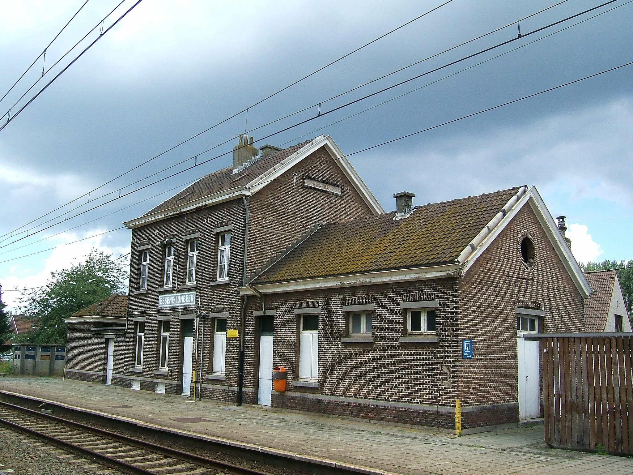 Photo showing: Essene-Lombeek railway station