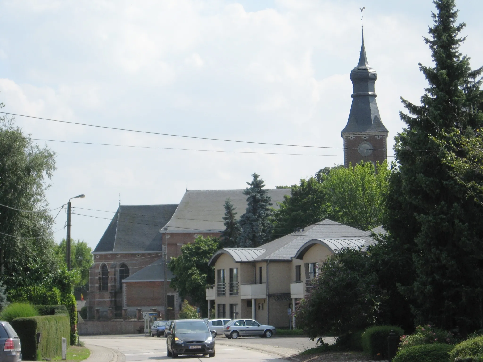 Photo showing: Church of Saint Servatius in Kersbeek, Kersbeek-Miskom, Kortenaken, Flemish Brabant, Belgium