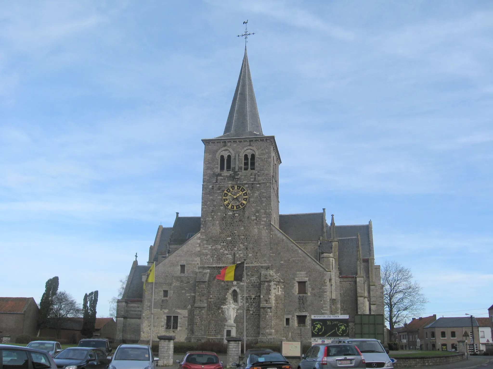 Photo showing: Church of Saint Genevieve in Oplinter, Tienen, Flemish Brabant, Belgium