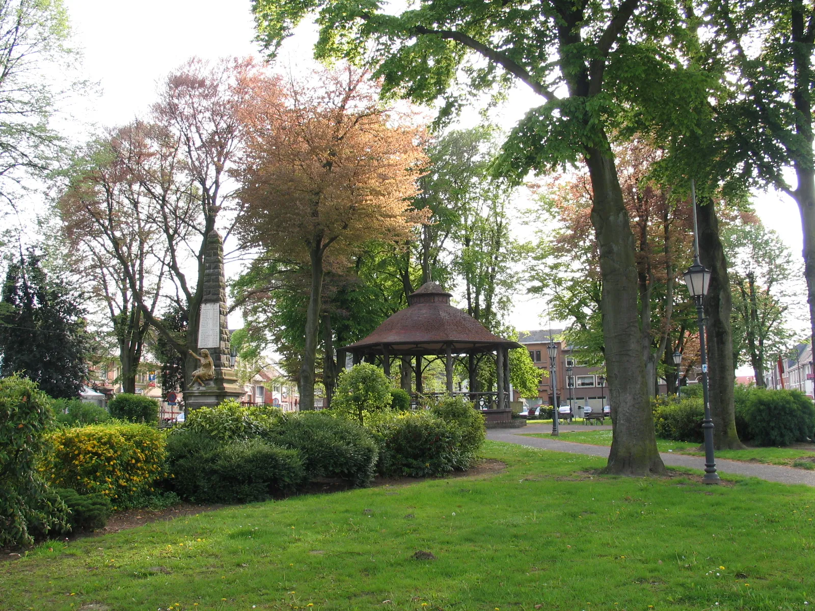 Photo showing: Marktplein Zichem - eigen foto