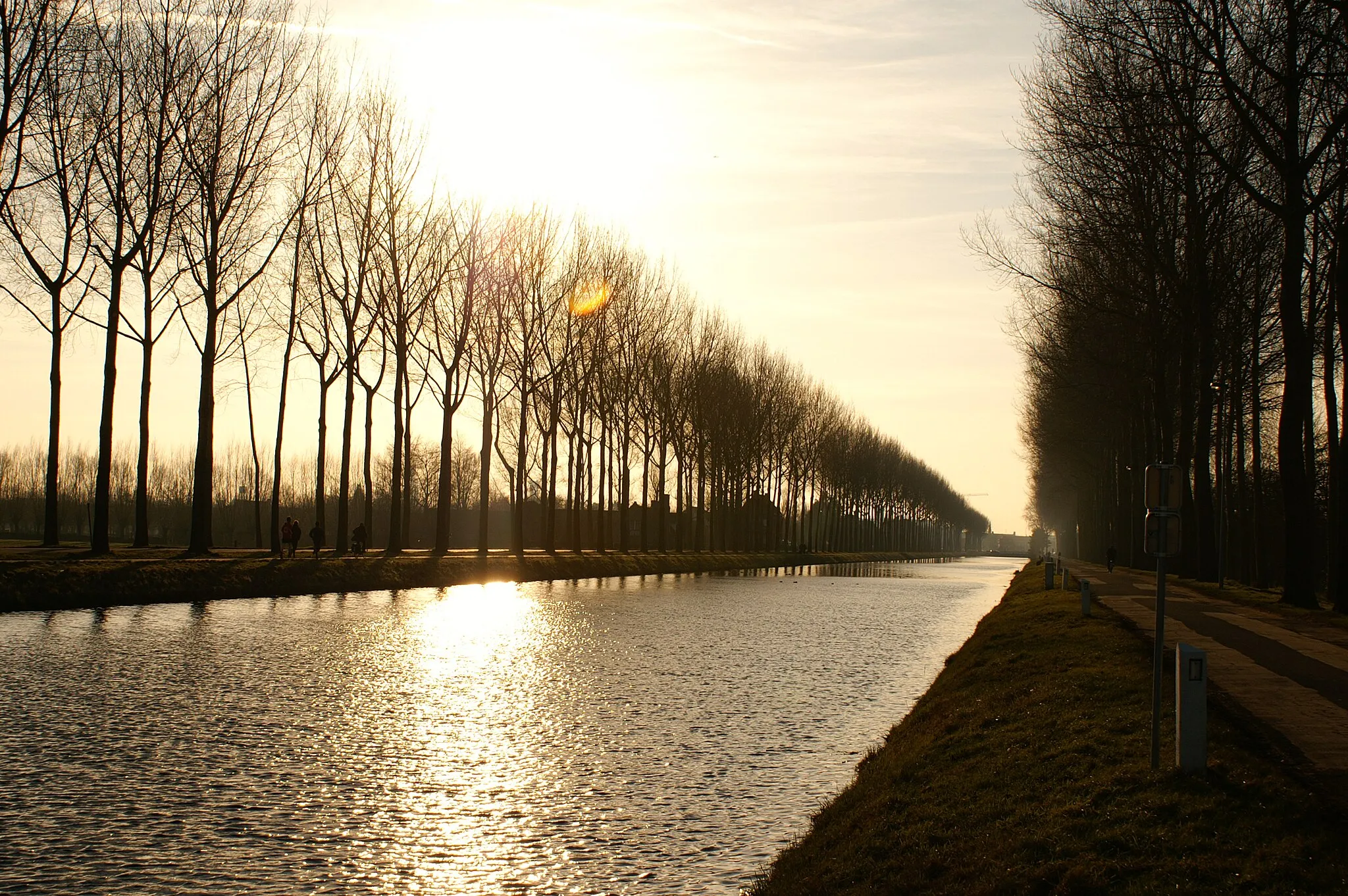 Photo showing: El canal de Damme