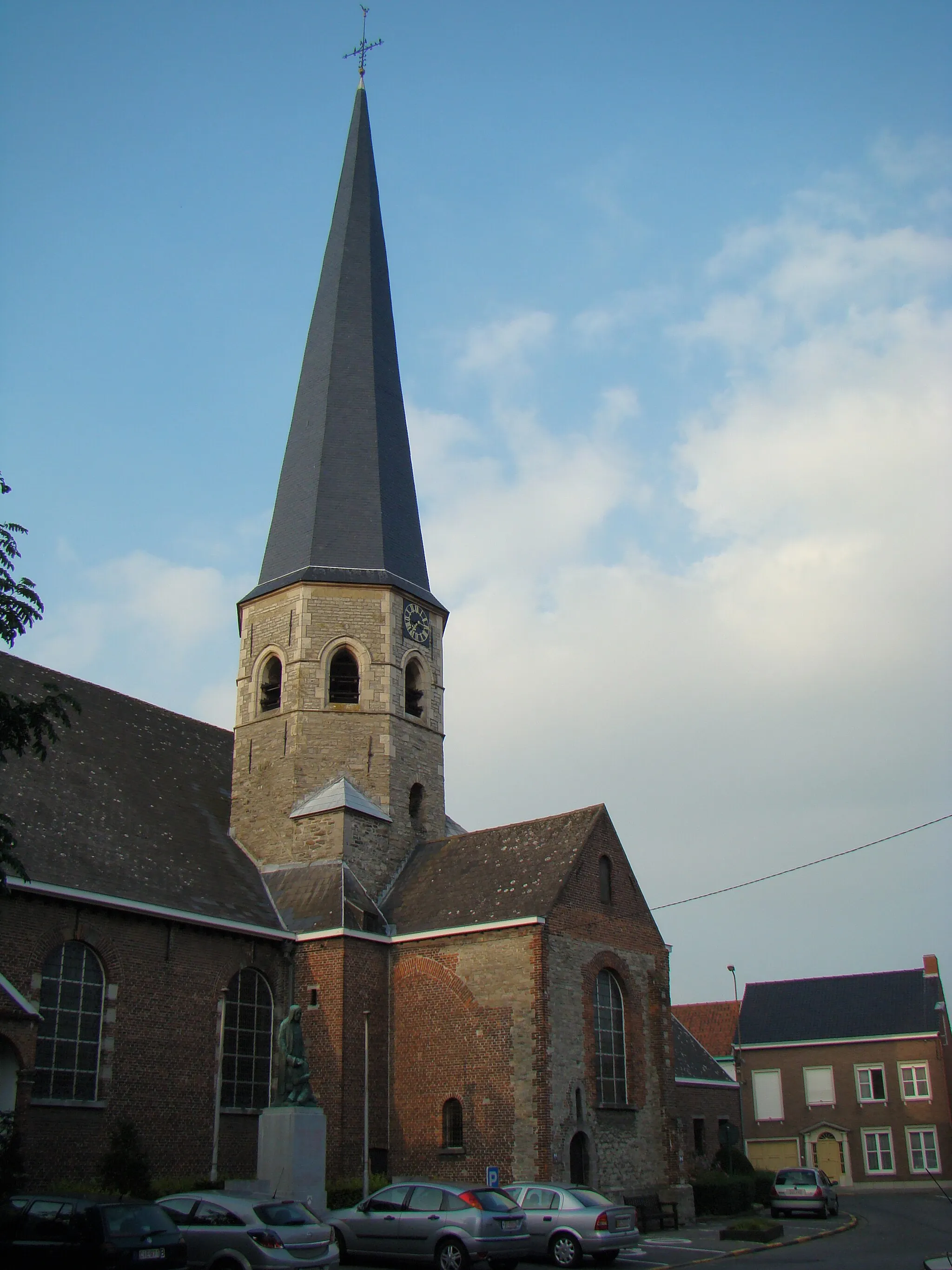 Photo showing: Sint-Columba church Deerlijk (West Flanders, Belgium)