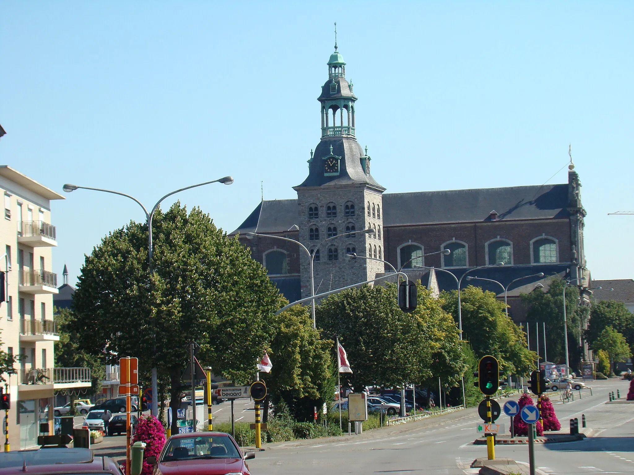Photo showing: St-Salvators church Harelbeke (West Flanders, Belgium)