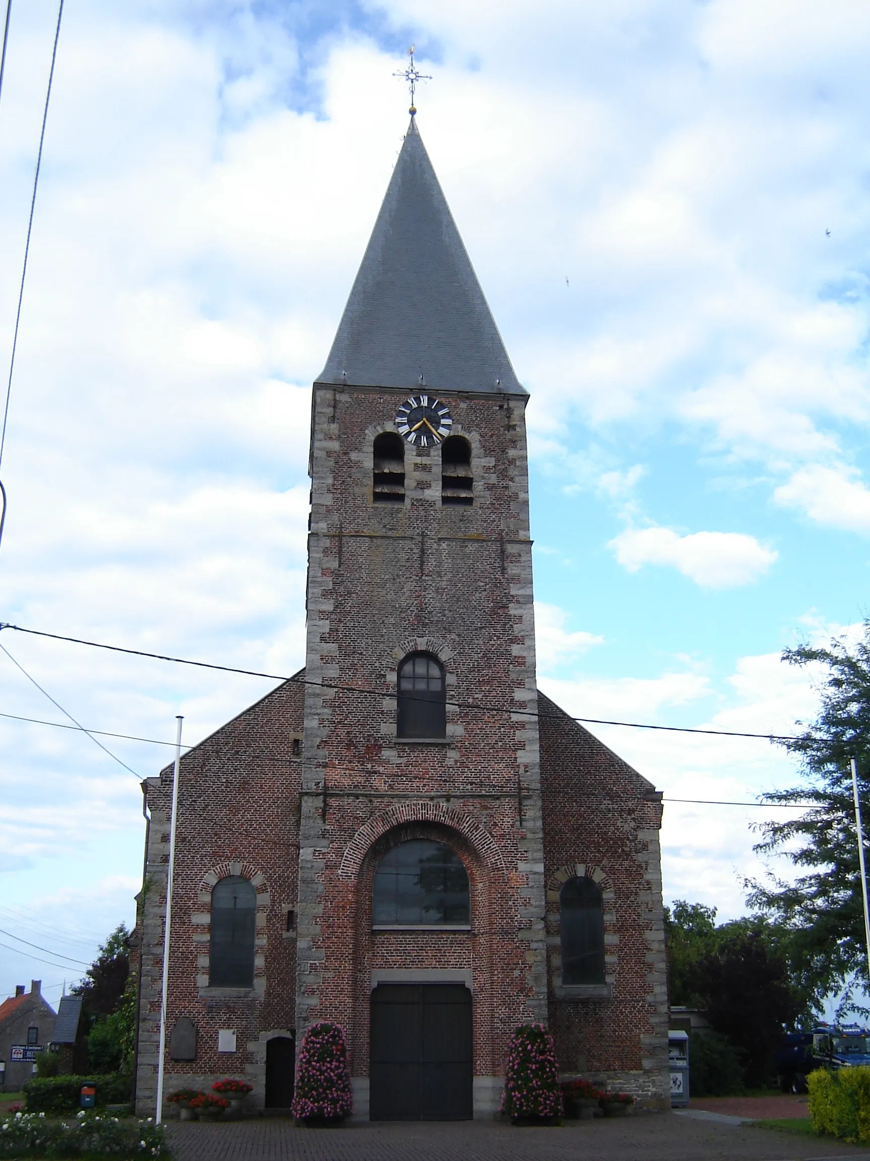 Photo showing: Church of the Assumption of Mary, in Heestert, Zwevegem, West Flanders, Belgium.