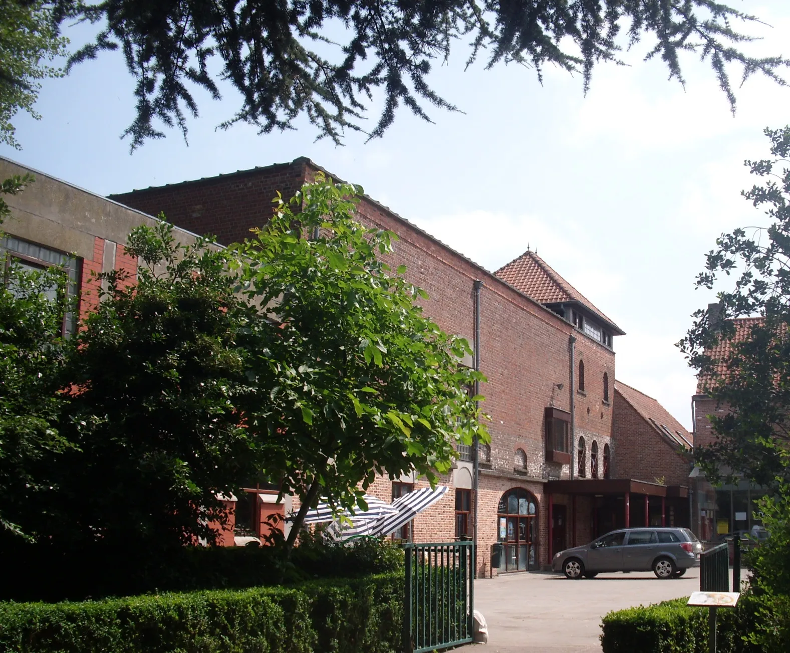 Photo showing: De voormalige Mouterij - Brouwerij De Geest - Ieperstraat - Moorsele - Wevelgem - West-Vlaanderen - België