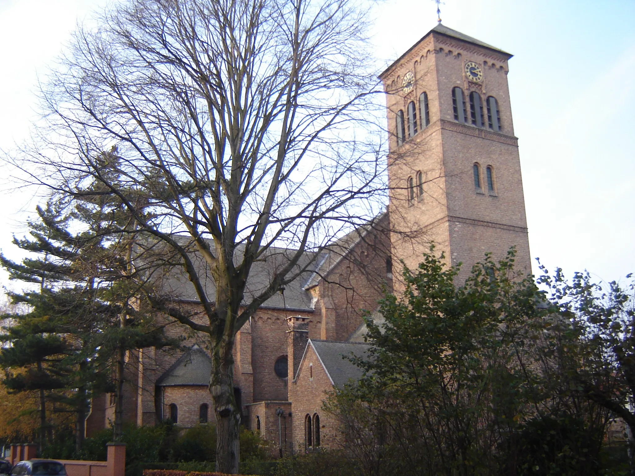 Photo showing: Church of Saint Bavo in Sint-Andries. Sint-Andries, Brugge, West Flanders, Belgium.