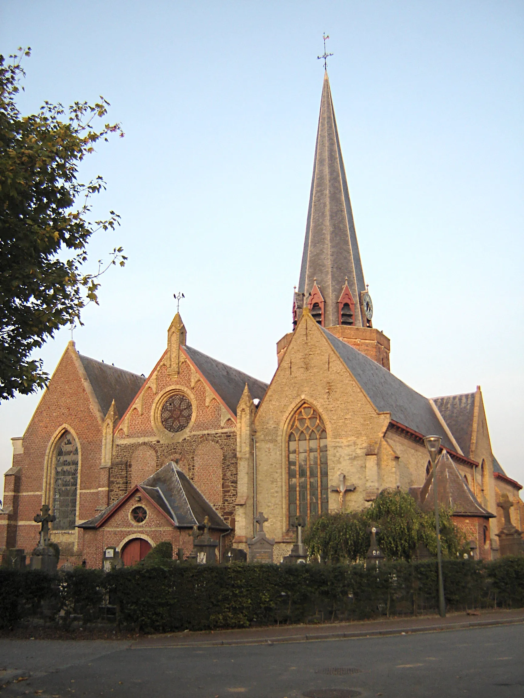 Photo showing: Church of Saint Bavo in Watou. Watou, Poperinge, West Flanders, Belgium