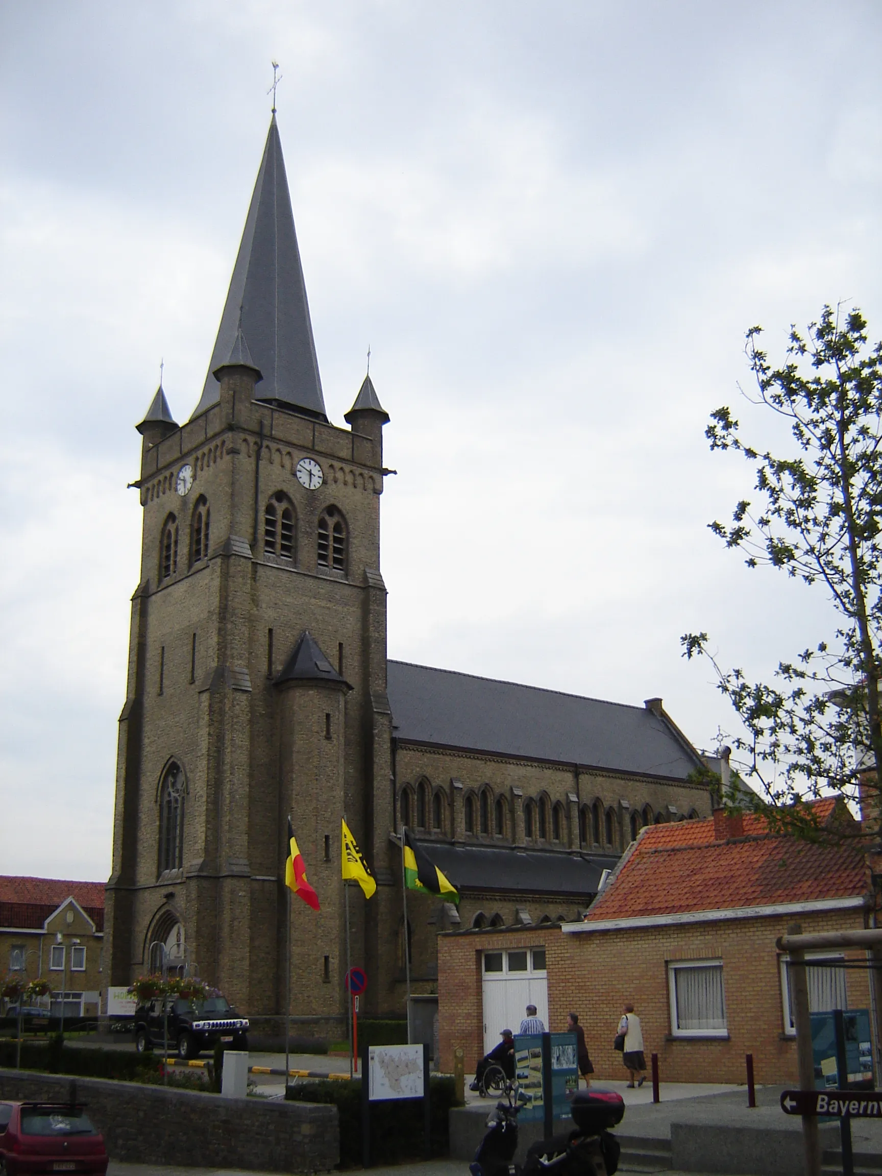 Photo showing: Church of Saint Medardus in Wijtschate, Heuvelland, West Flanders, Belgium.