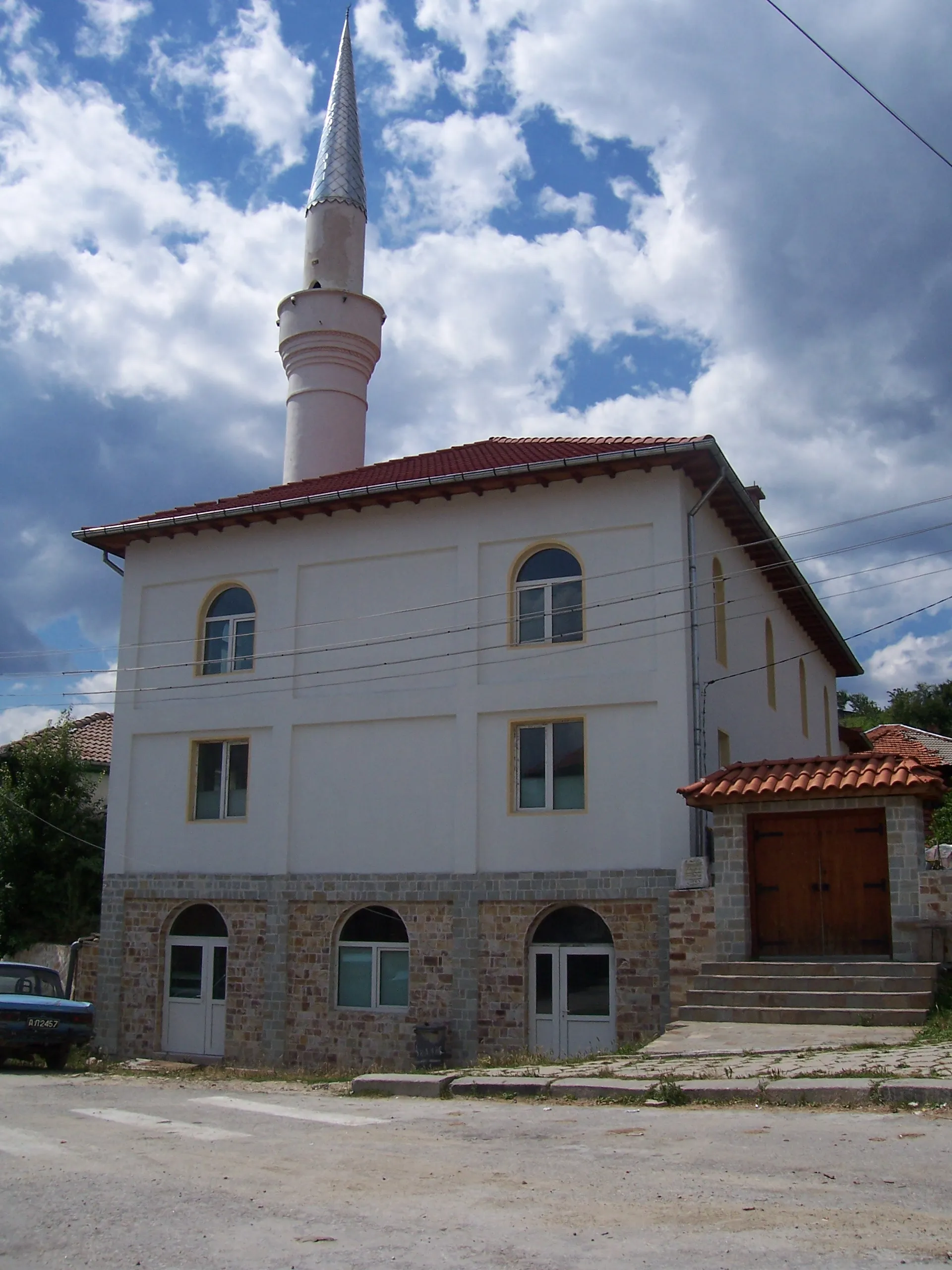 Photo showing: The mosque in the village of Satovcha.