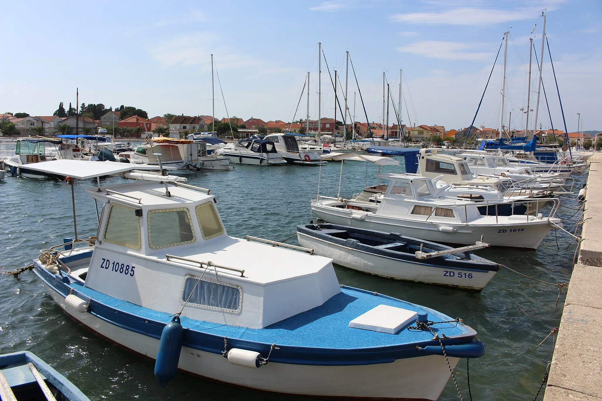 Photo showing: Причал яхт около поселка Бибинье (Bibinje). Хорватия.