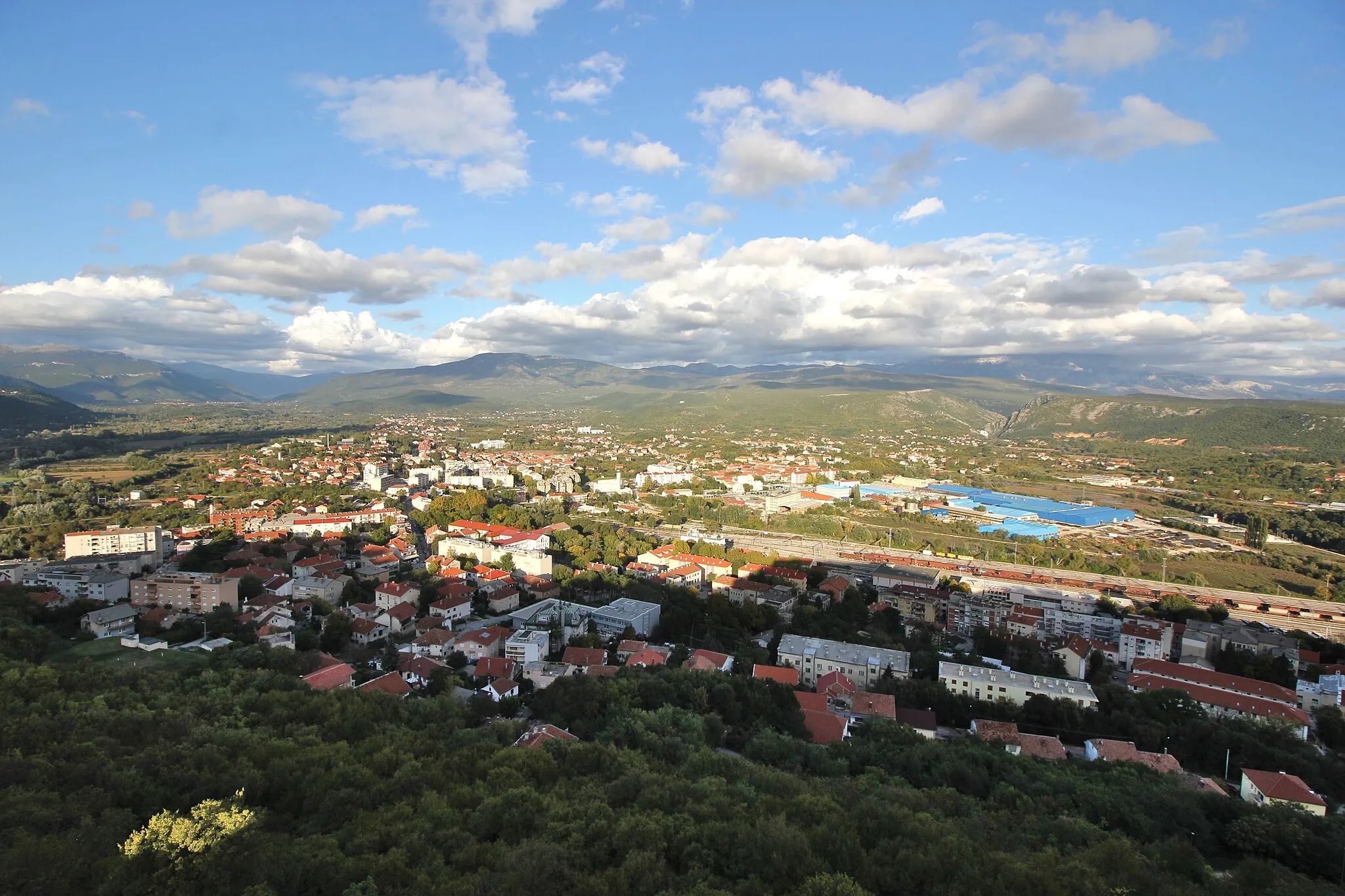 Photo showing: Blick auf Knin von der Festung aus