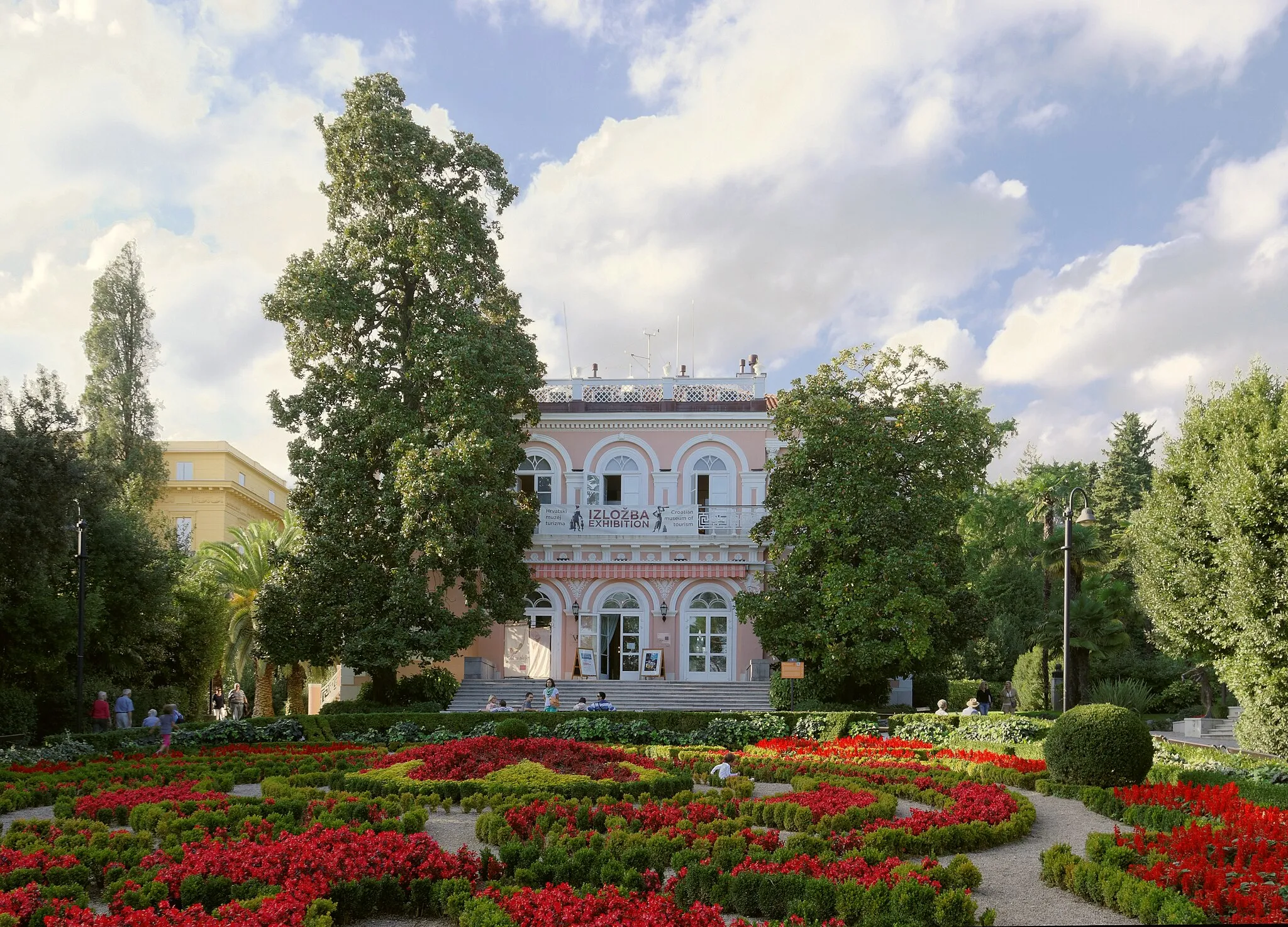 Photo showing: Croatia, Opatija, Villa Angiolina