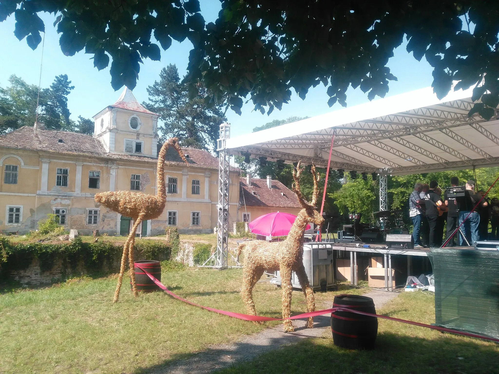 Photo showing: Eugene or Savoy Palace in Bilje