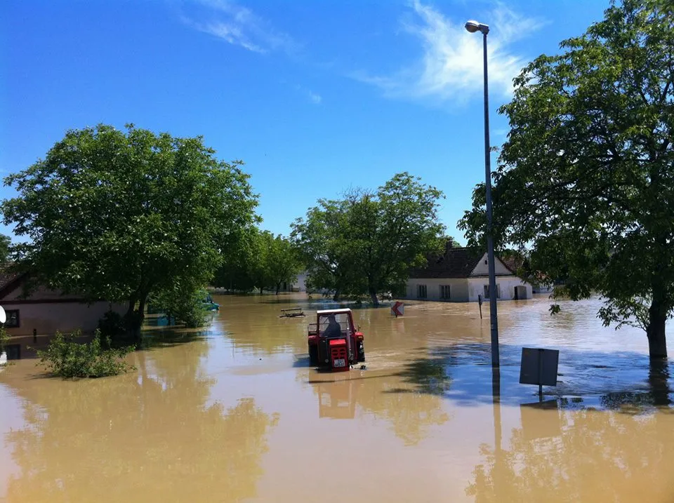 Photo showing: 2014 floods in Gunja, Croatia, may 2014