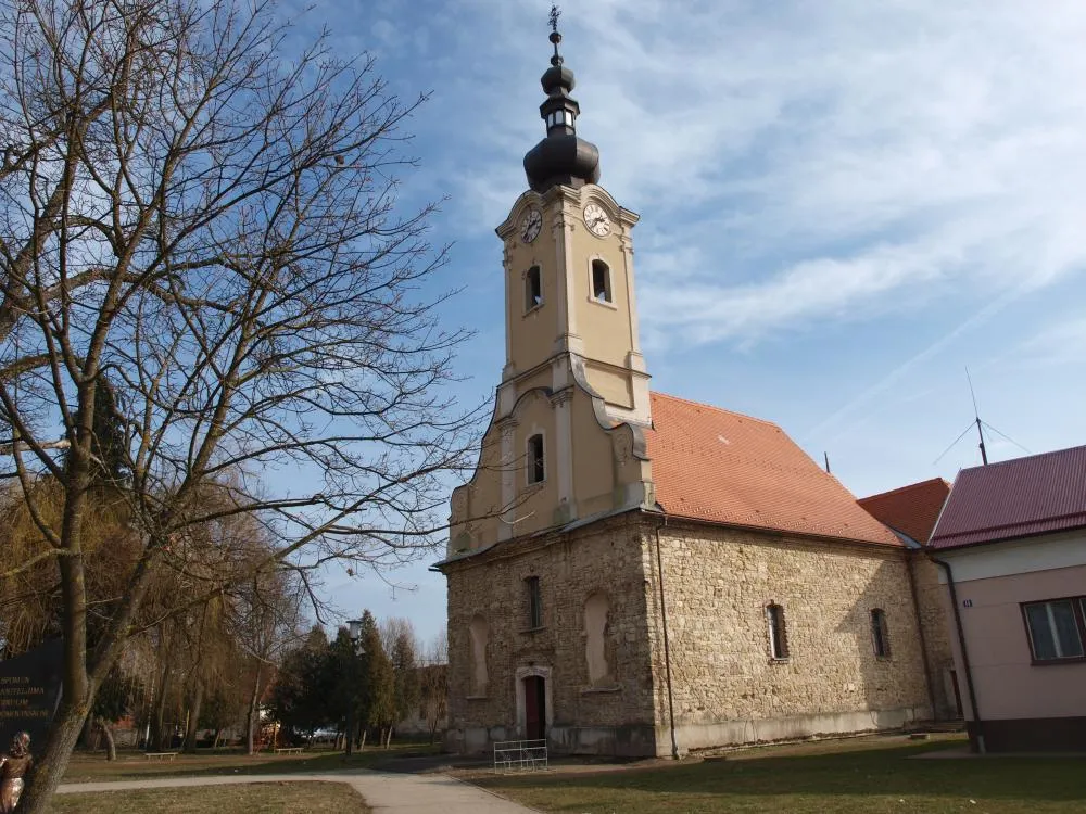 Photo showing: Crkva u Sibinju, Brodsko-posavska županija.