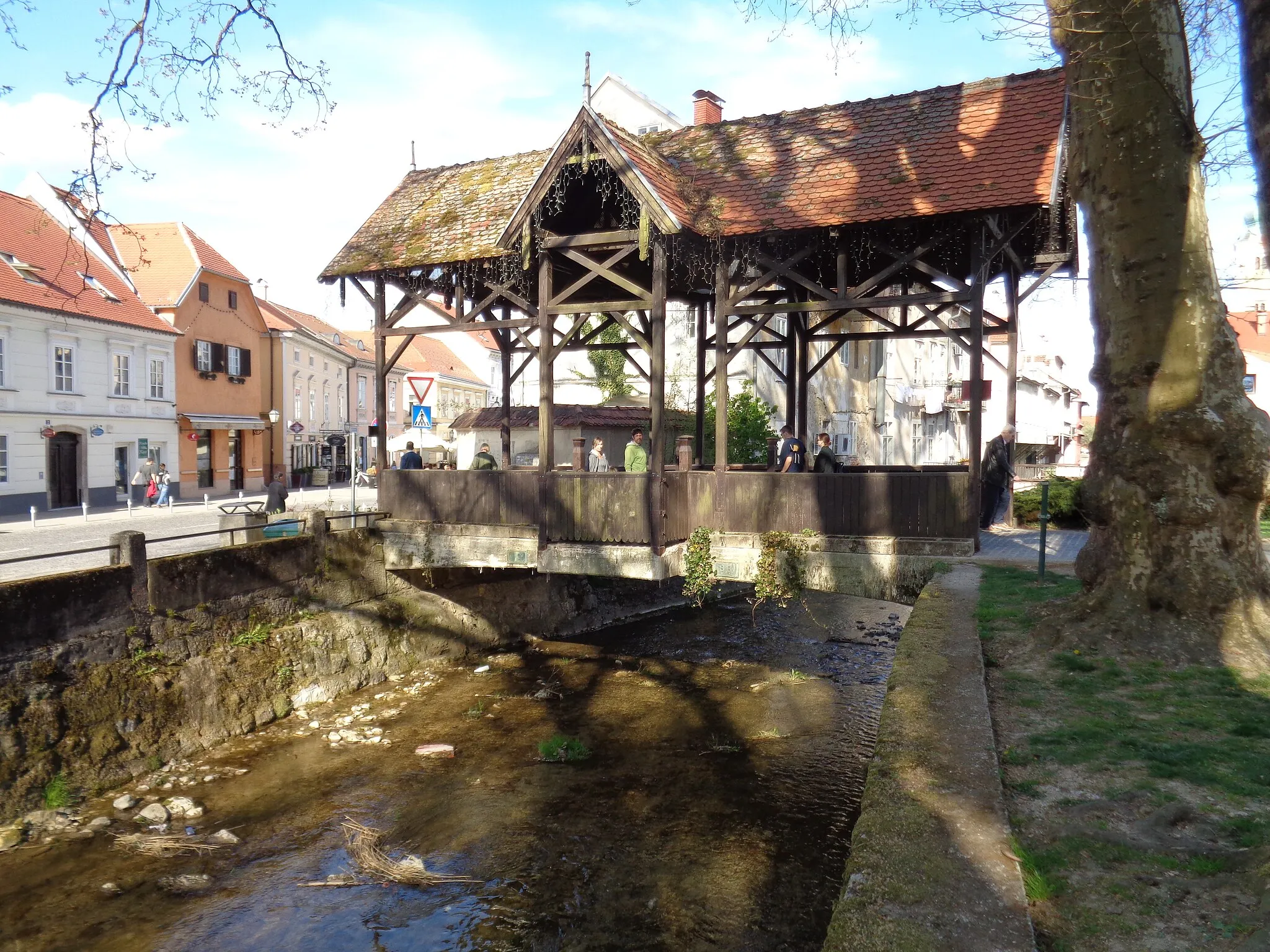 Photo showing: Old bridge over the Gradna river in Samobor, Zagreb County, Croatia
