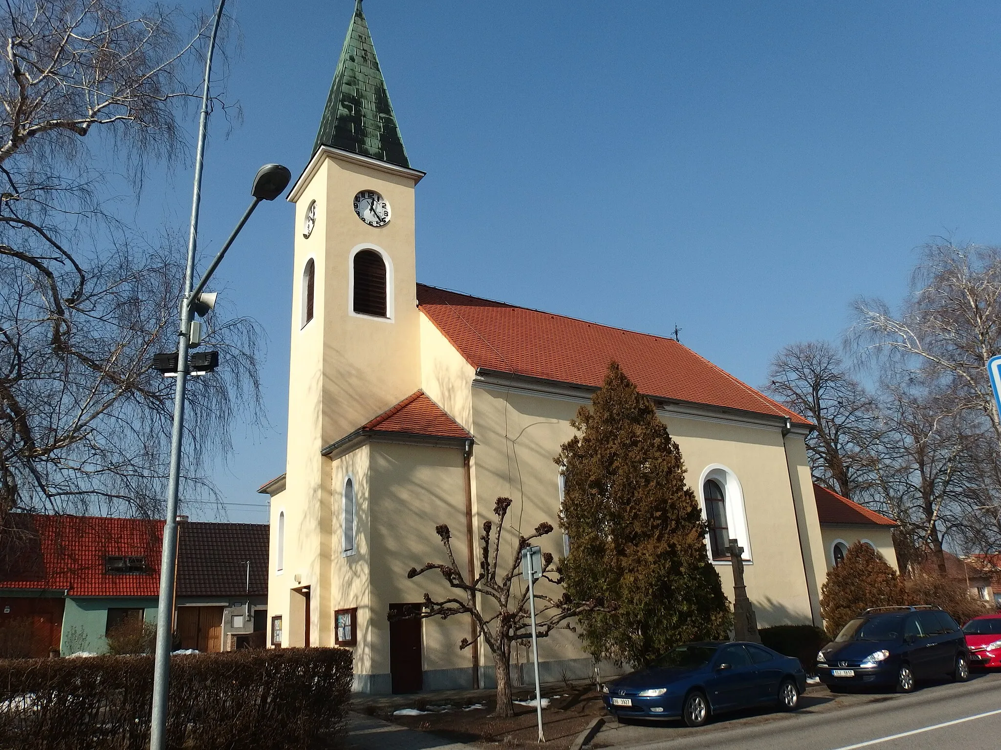 Photo showing: Lužice, Hodonín District, Czech Republic. Church of Saints Cyril and Methodius.