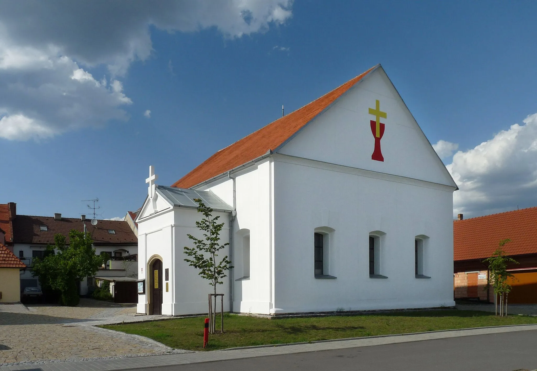 Photo showing: Former synagogue in the town of Rousínov, Vyškov District, Czech Republic.