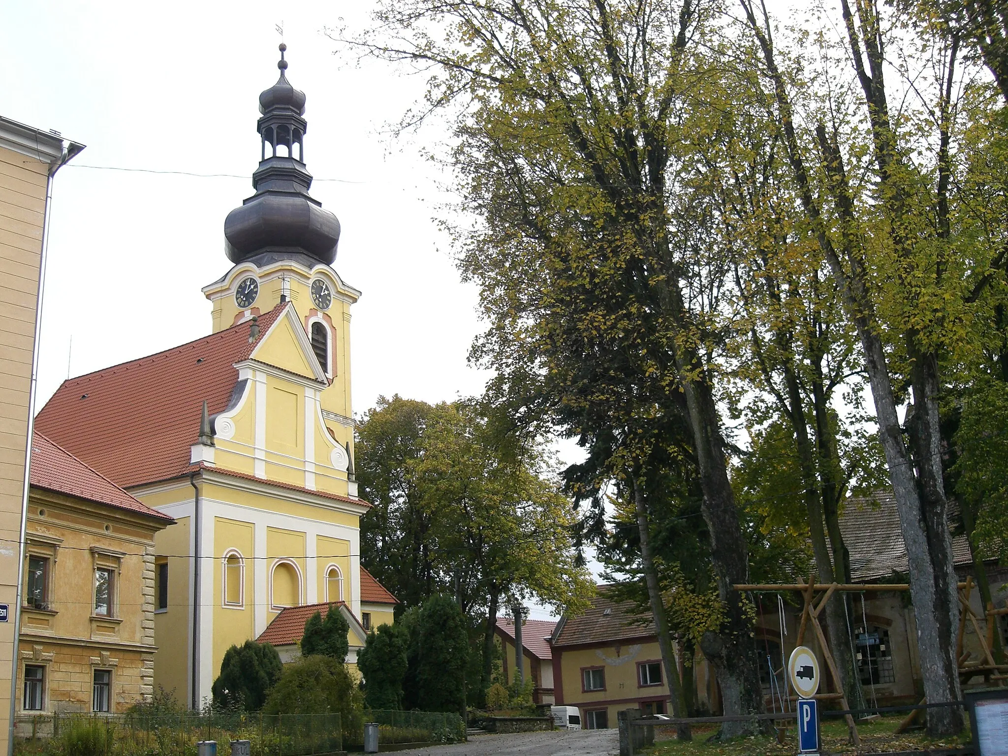 Photo showing: Chýnov city, Tábor District - Church of Holy Trinity, Czech Republic