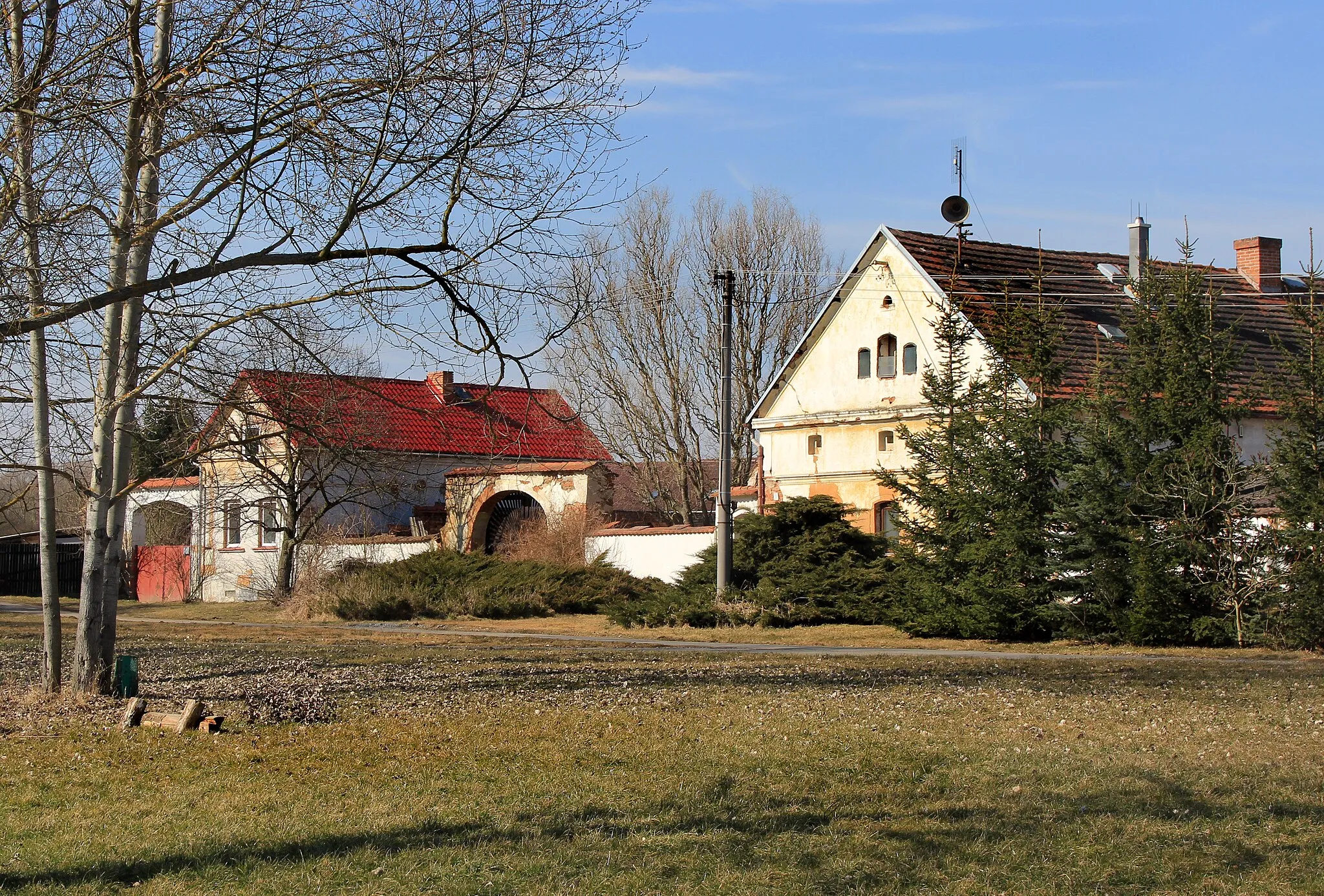 Photo showing: Common in Dolní Sekyřany, part of Heřmanova Huť, Czech Republic.