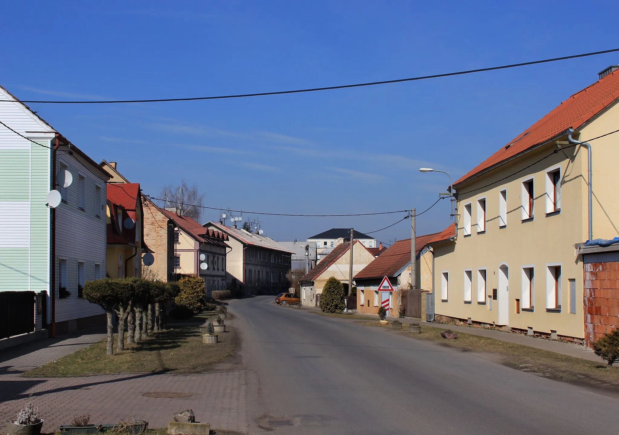 Photo showing: Revoluční street in Heřmanova Huť, Czech Republic.