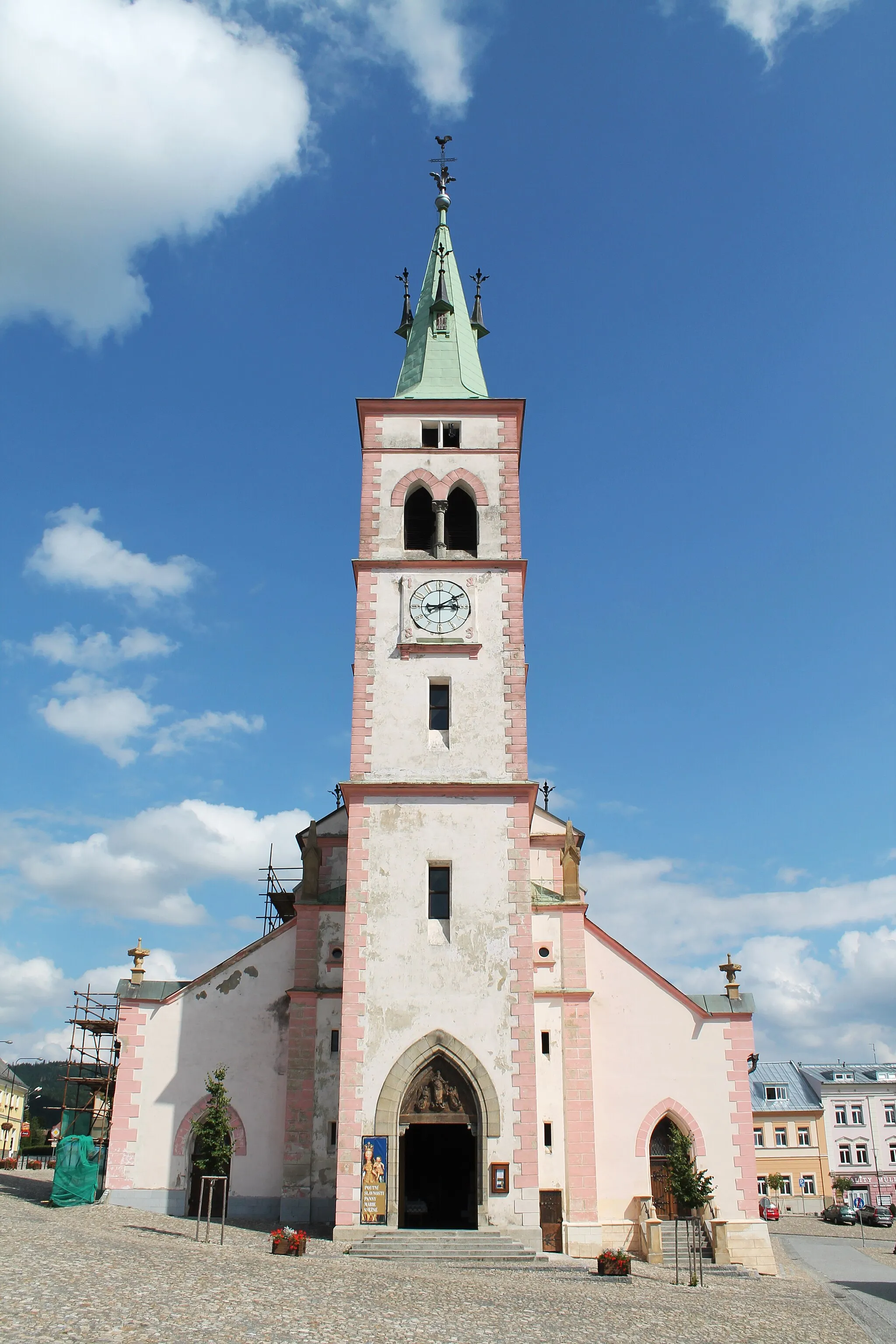 Photo showing: Church of Saint Margaret, Kašperské Hory, Klatovy District, Czech Republic