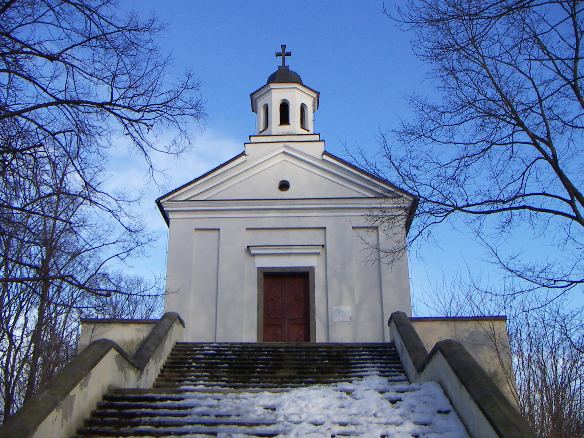 Photo showing: Chapel situated on the site of a former castle in Mladá Vožice, Czech Republic
