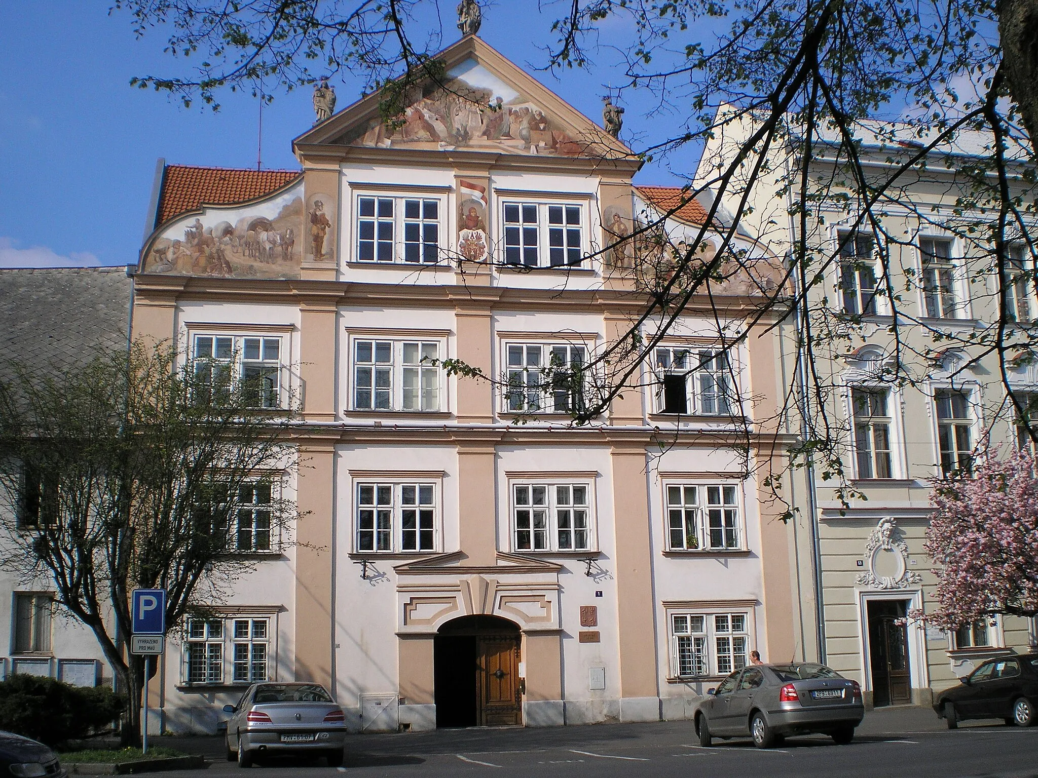 Photo showing: Town hall in Planá, Tachov District, Czech Republic.