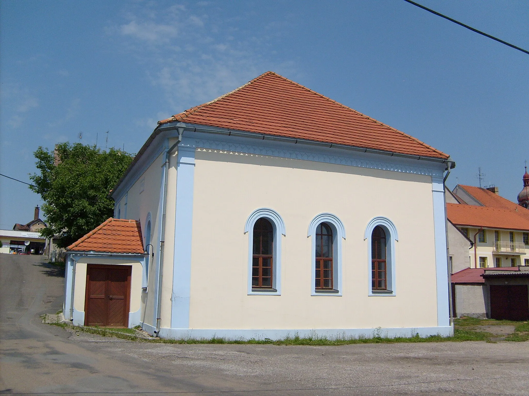 Photo showing: Synagogue in Radnice, Pilsen region, Czech republic