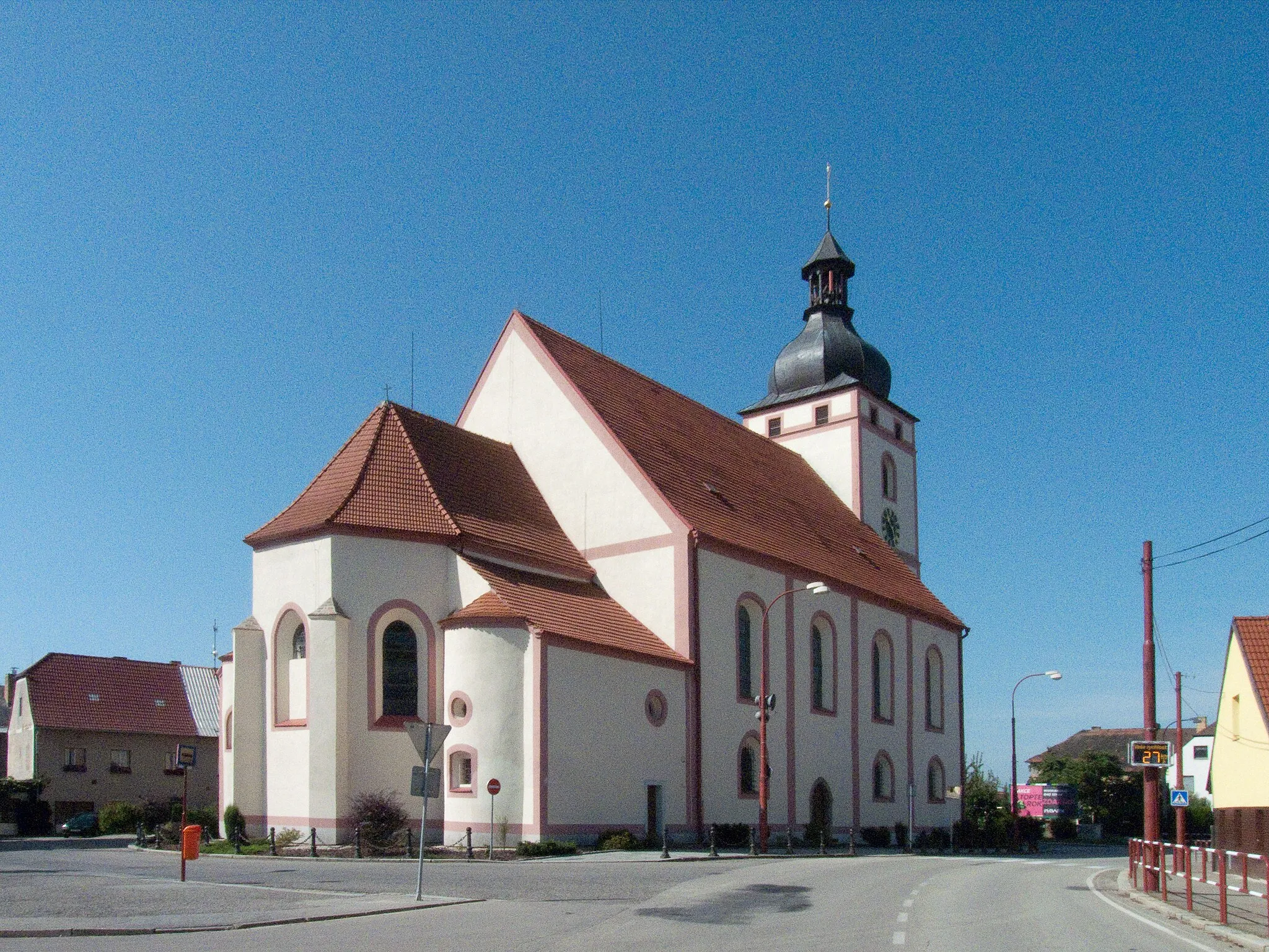 Photo showing: St Vitus Church in Rudolfov, České Budějovice district, Czech Republic from Třeboňská Street