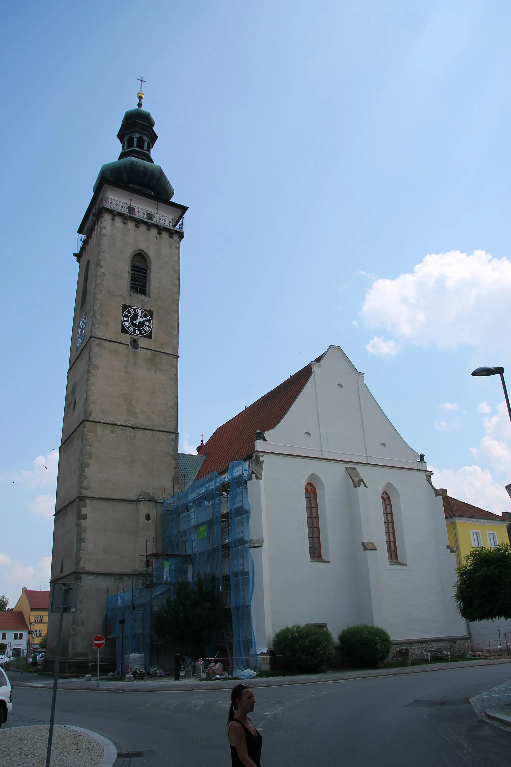 Photo showing: Náměstí Republiky (Republic Square) in Soběslav, St. Peter and Paul Church