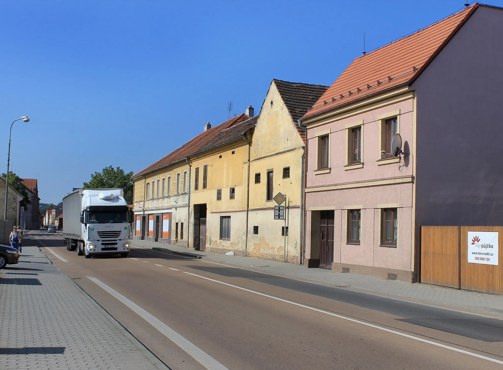 Photo showing: Plzeňská street in Staňkov, Czech Republic.