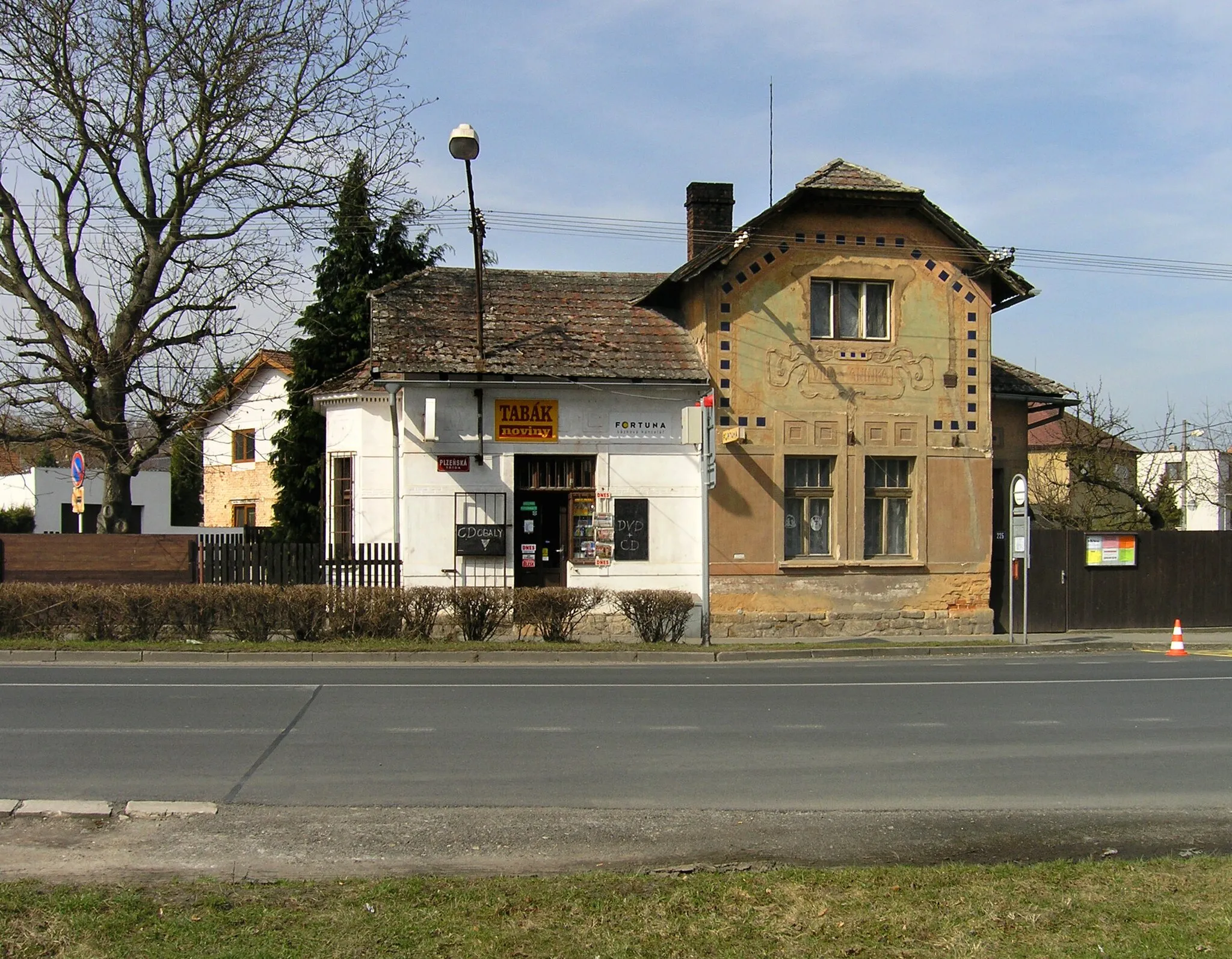 Photo showing: Plzeňská street in the south part of Třemošná, Czech Republic