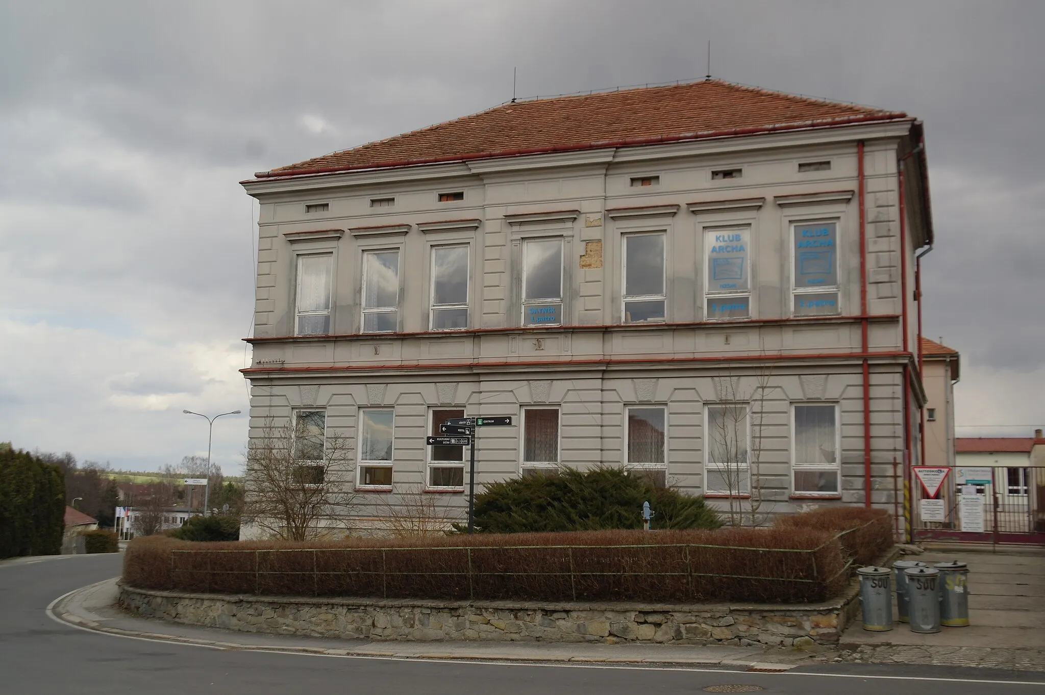 Photo showing: Trhové Sviny, školní budova, součást střední školy