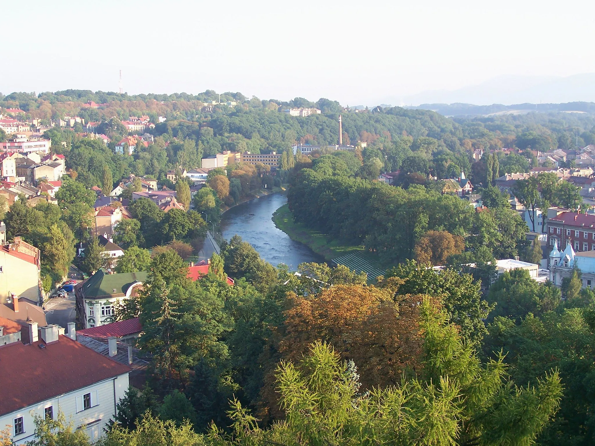 Photo showing: Divided city. Cieszyn (left), Olza River (centre) and Český Těšín (right). View from the Piast Tower.