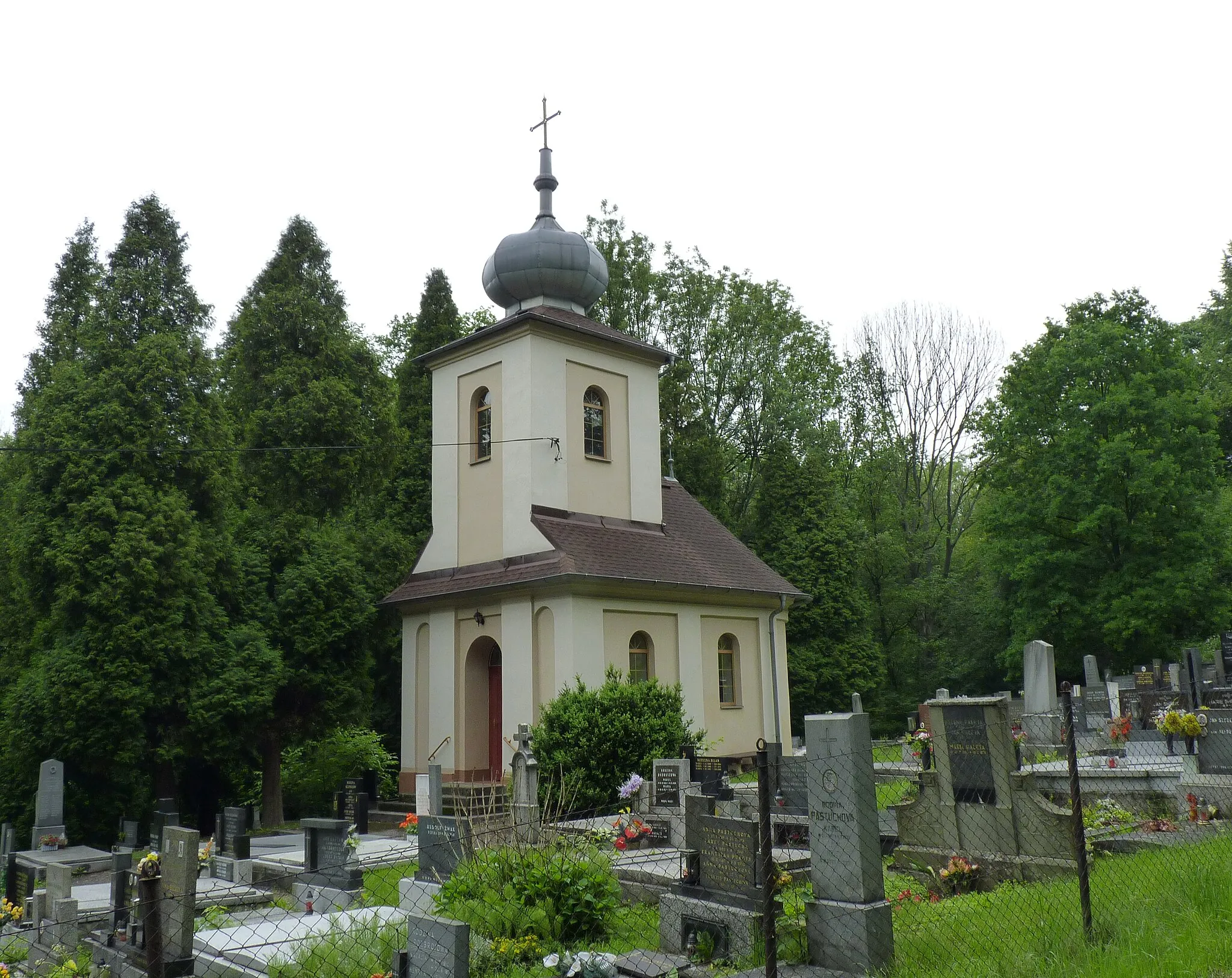 Photo showing: Horní Těrlicko, cemetery. Karviná District, Moravian-Silesian Region, Czech Republic