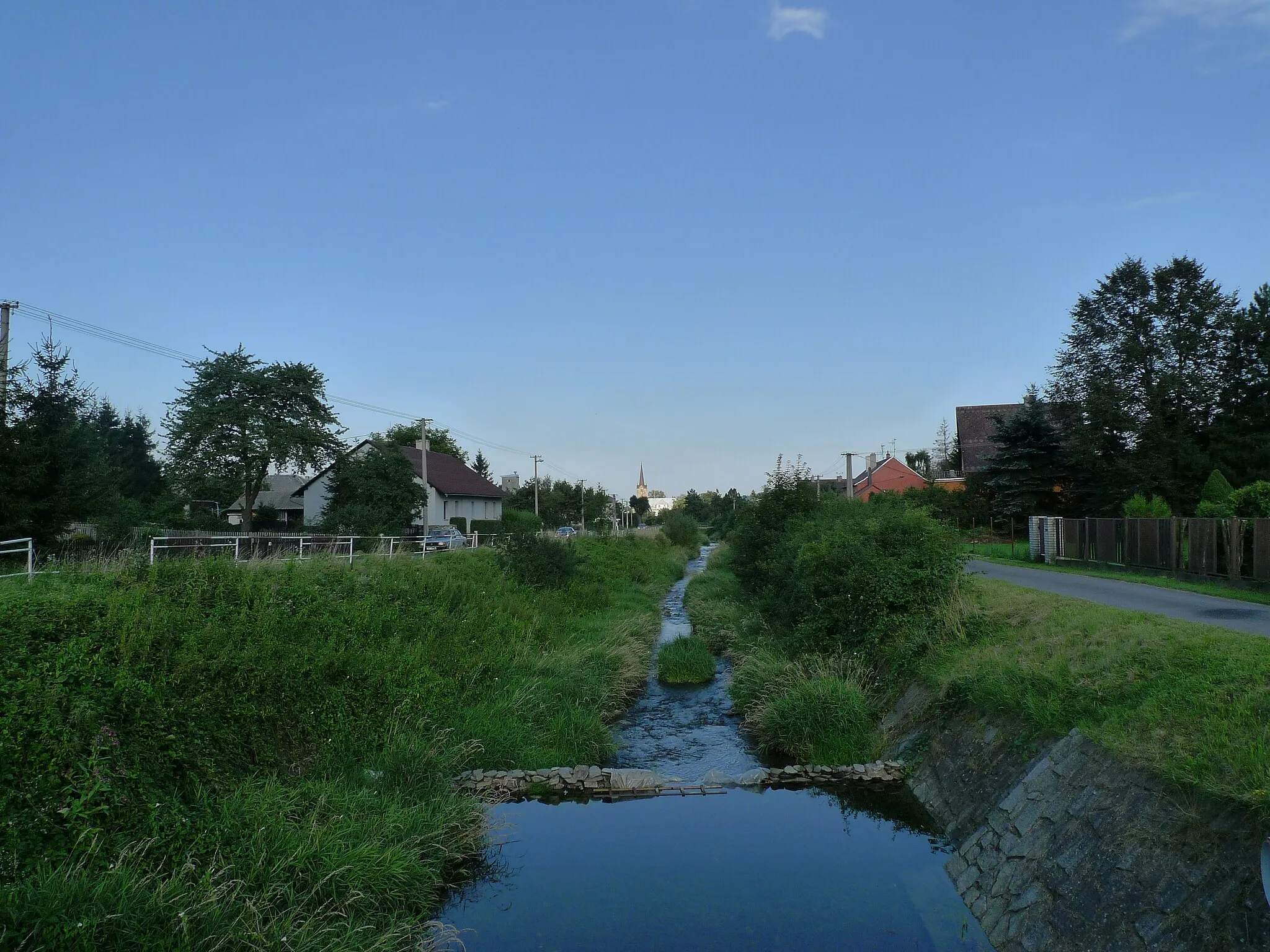 Photo showing: Village Jindřichov and Osobłoga river