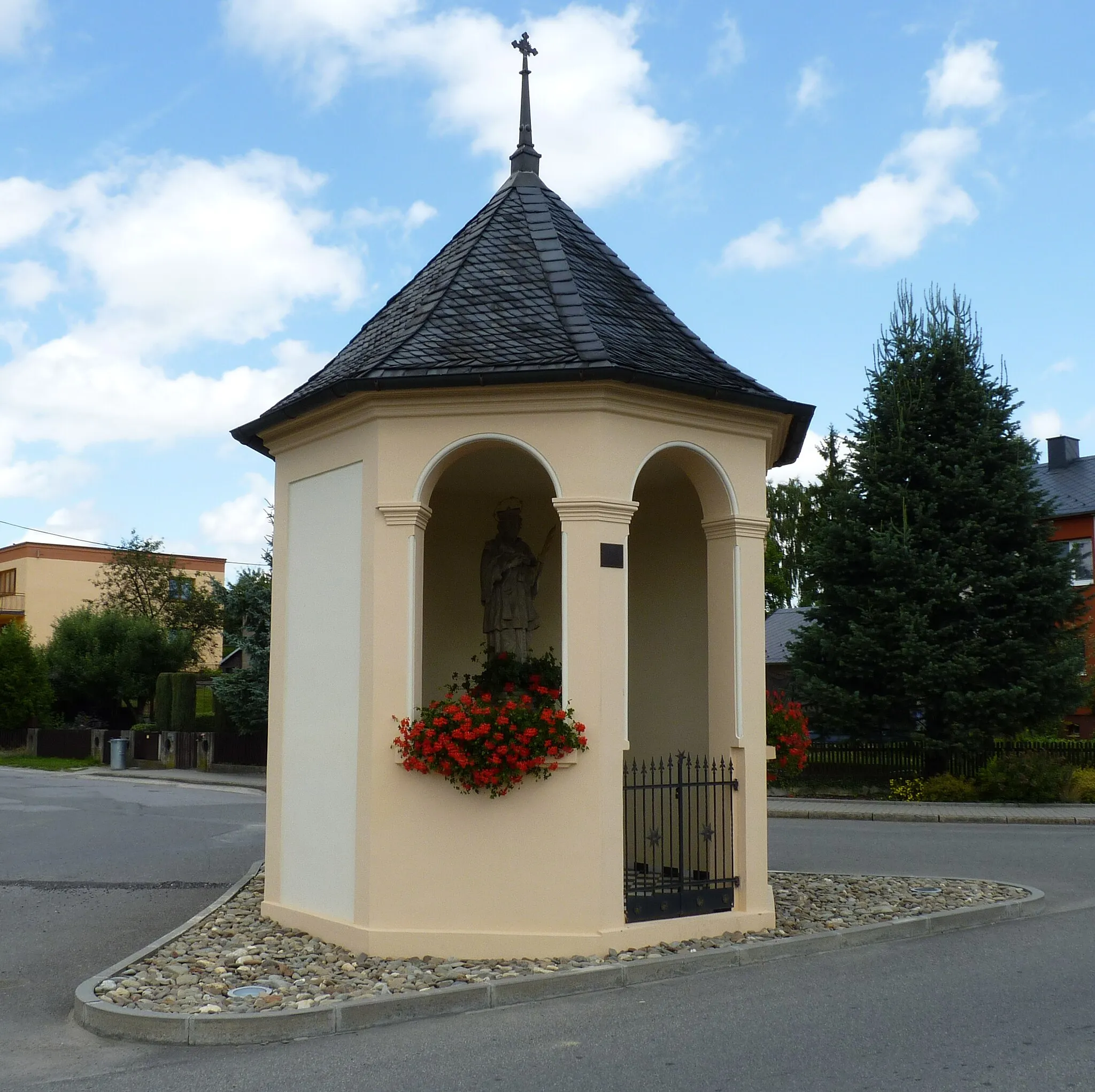 Photo showing: Chapel of St. John of Nepomuk in Píšť, Opava District, Moravian-Silesian Region, Czech Republic