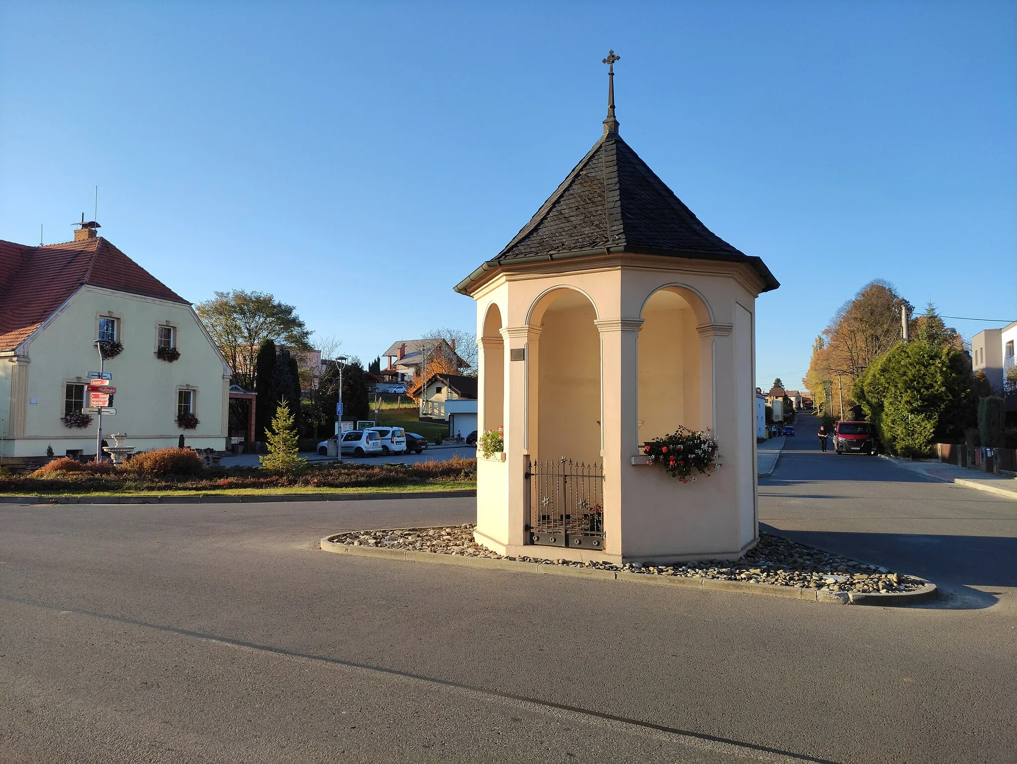 Photo showing: Kaple svatého Jana Nepomuckého, Píšť, okres Opava, Moravskoslezský kraj