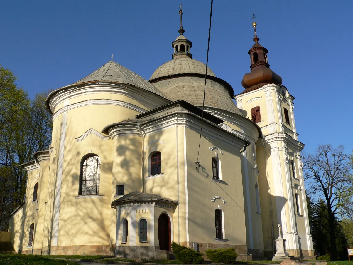 Photo showing: Description: Divine Providence Catholic Church in Šenov, Czech Republic.

Date: 14 April 2007
Camera: Panasonic DMC-FZ20
Author: Czesil (my friend)