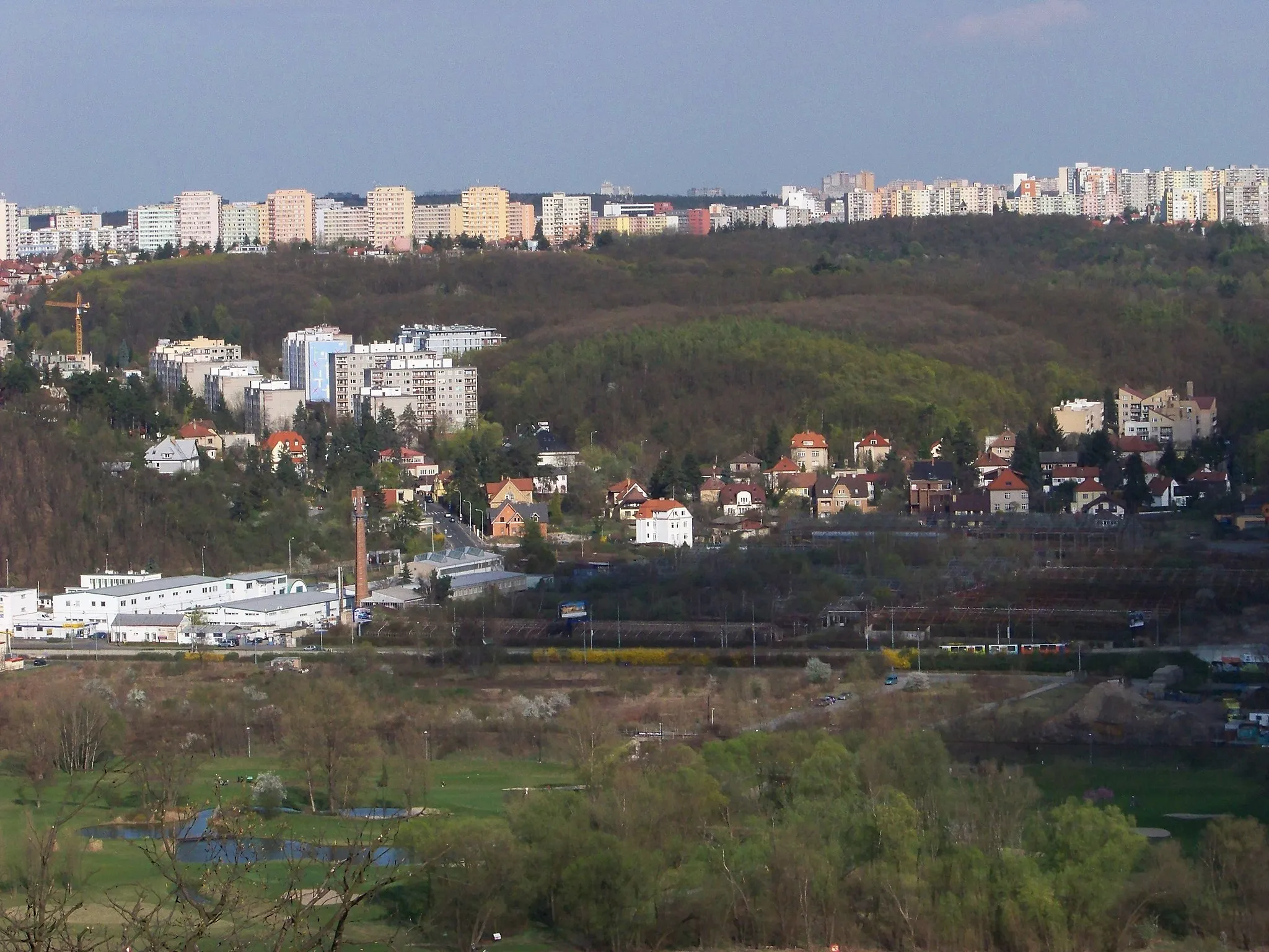 Photo showing: Prague, the Czech Republic. A view of Hodkovičky from Saint John of Nepomuk Church in Chuchle Forest.