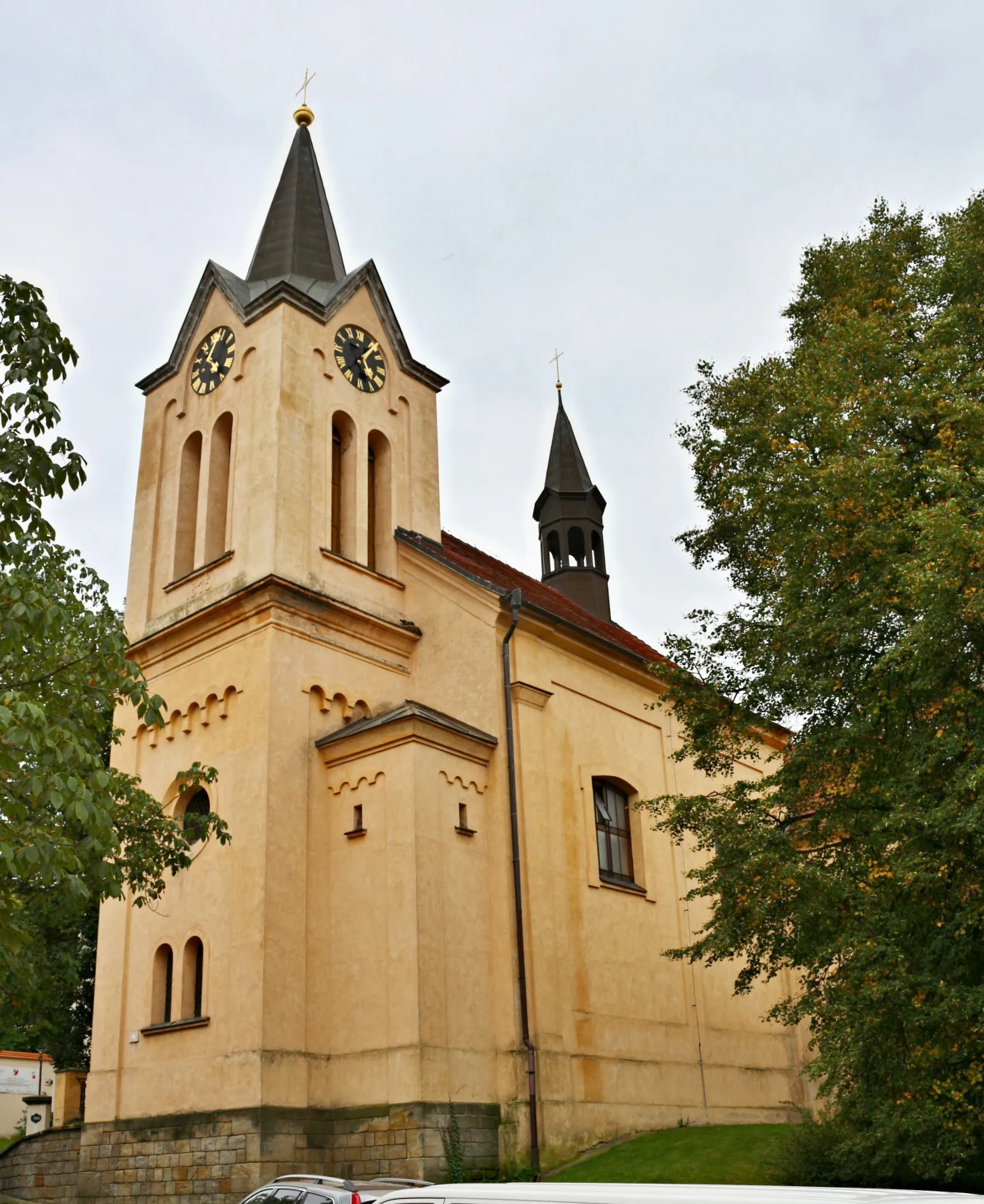 Photo showing: Chvaly kostel sv. Ludmily