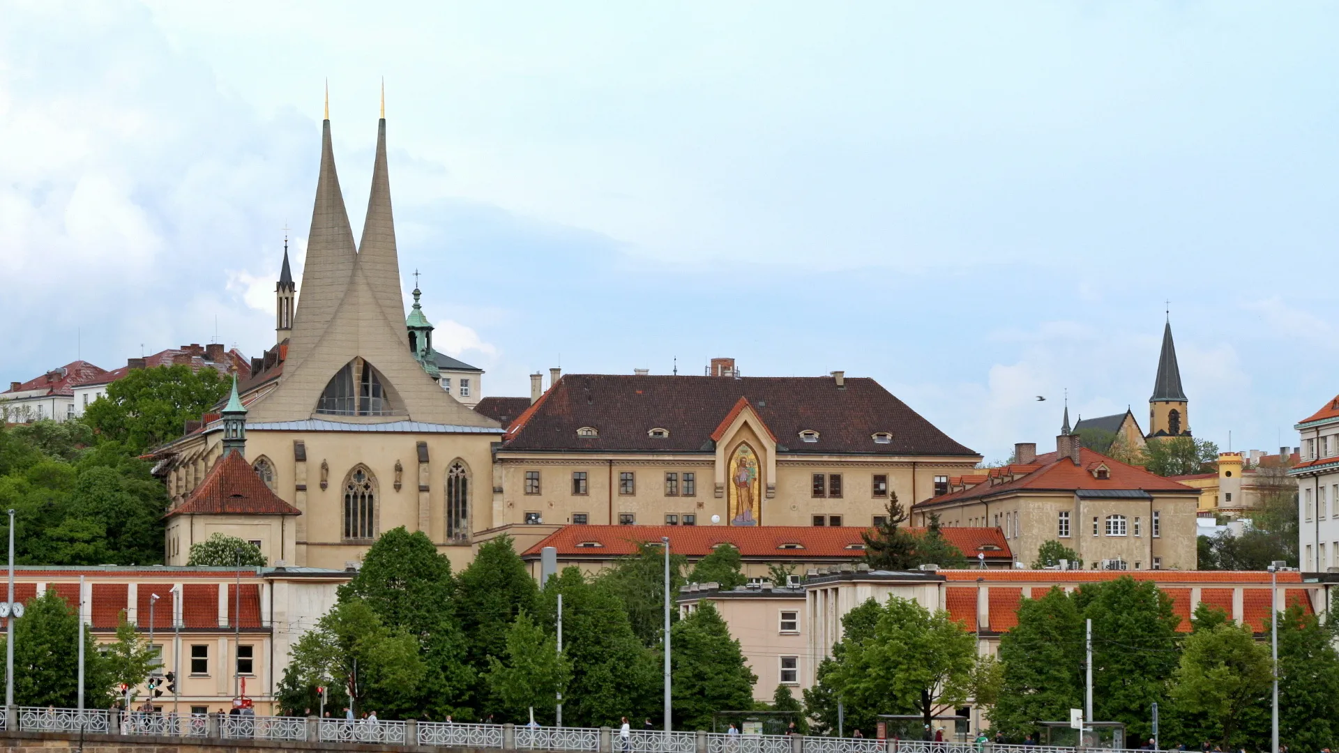 Photo showing: Emauzský klášter