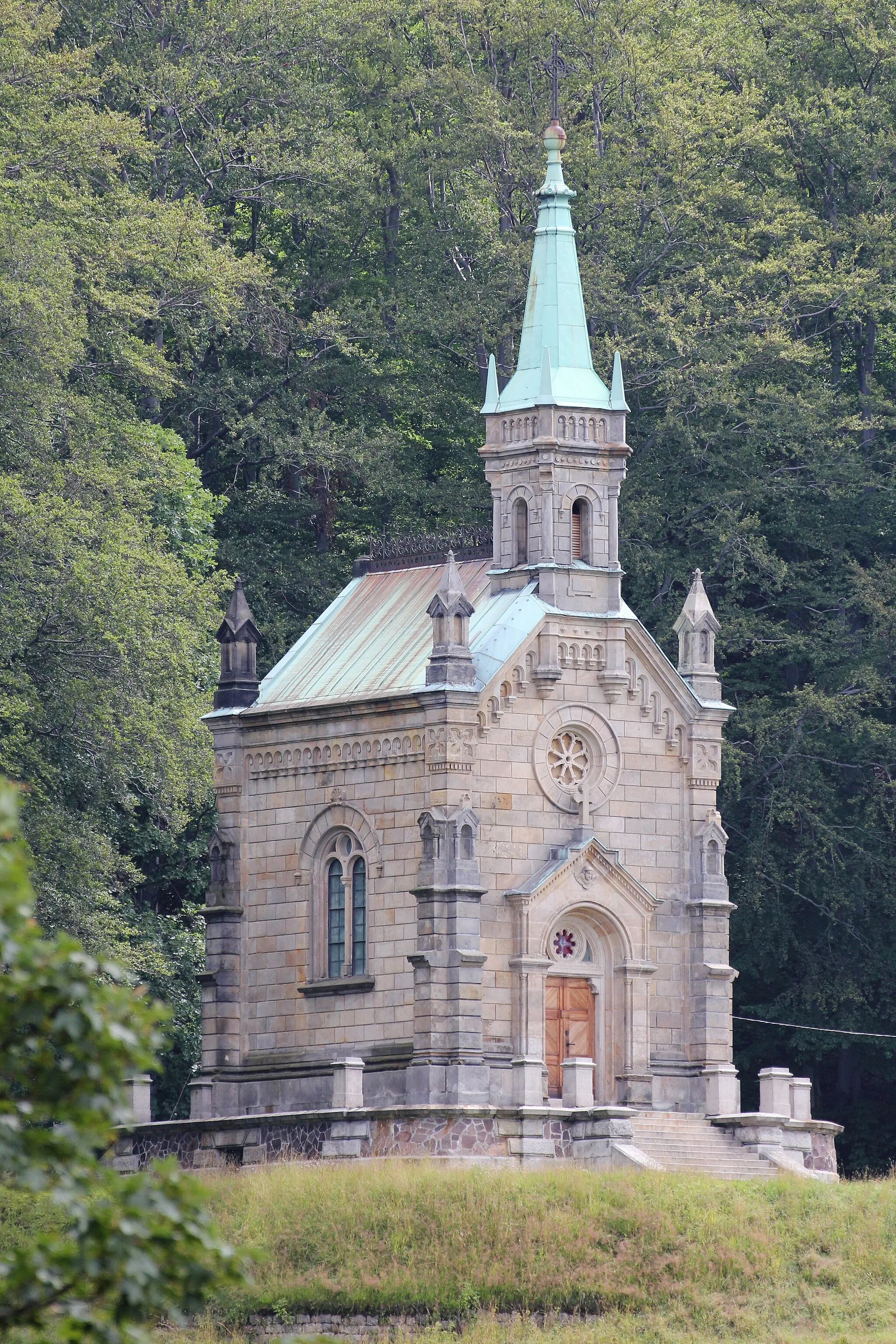 Photo showing: Pohřební kaple rodiny Riedlovy nad Desnou