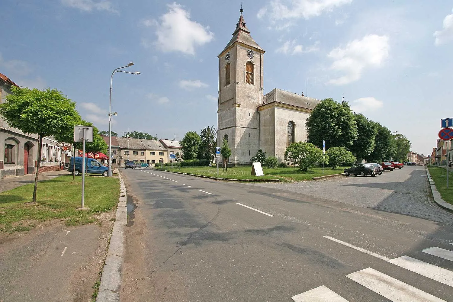 Photo showing: Nechanice - Husovo náměstí