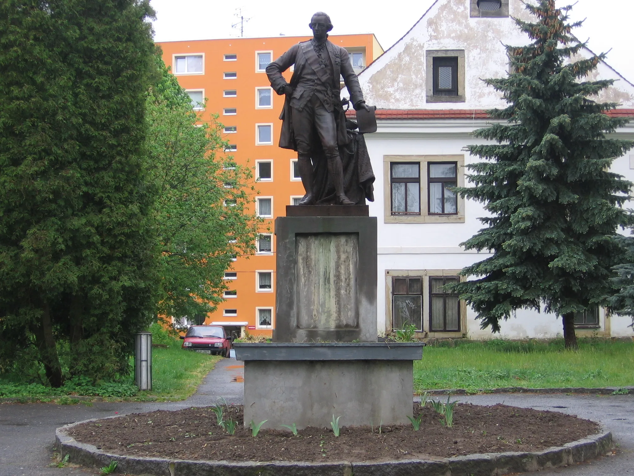 Photo showing: Statue of the Emperor Joseph II in Stráž pod Ralskem (a town in Liberec Region, the Czech Republic)