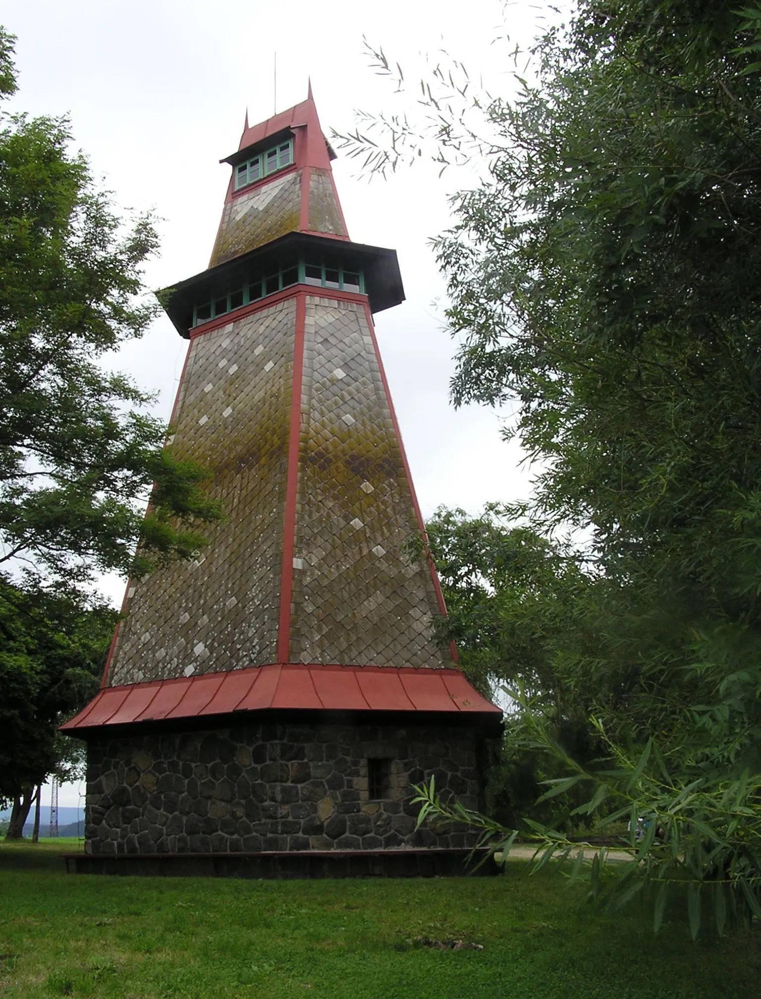 Photo showing: Tyrš`s watch tower on the hill Rozálka in Žamberk.