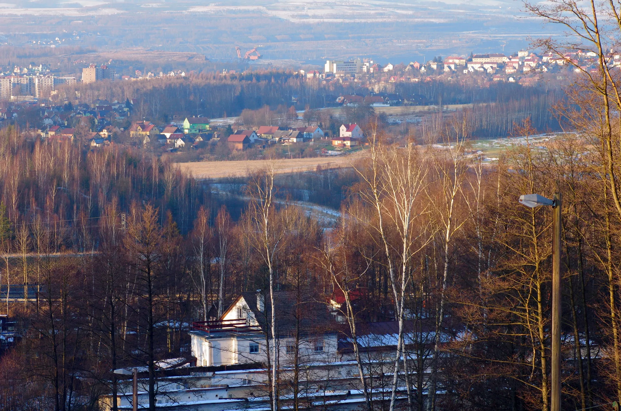 Photo showing: pohled na Dolní Rychnov a Sokolov od Březové, okres Sokolov