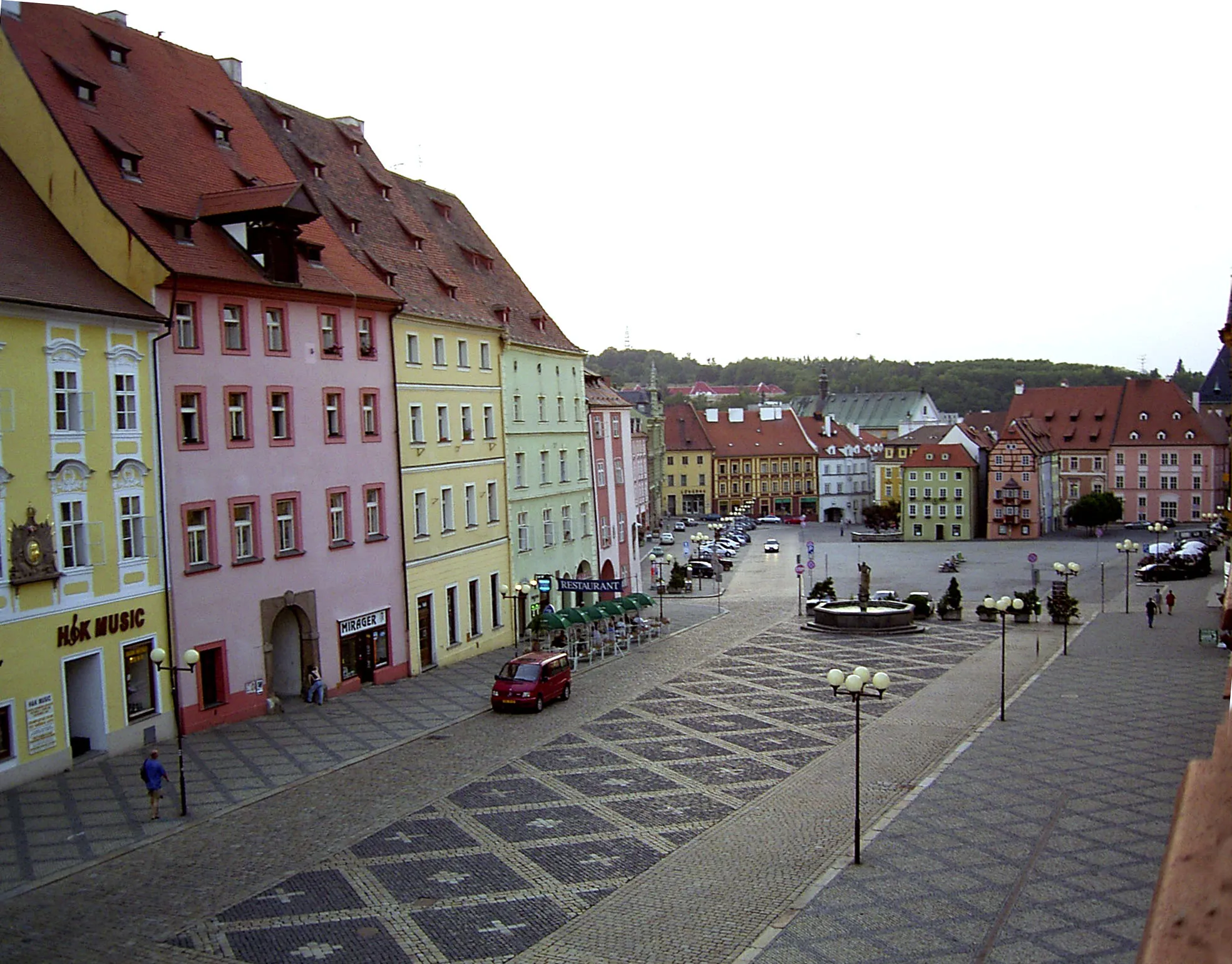 Photo showing: The market square of Cheb/Eger in Western Bohemia, Czech Republic.