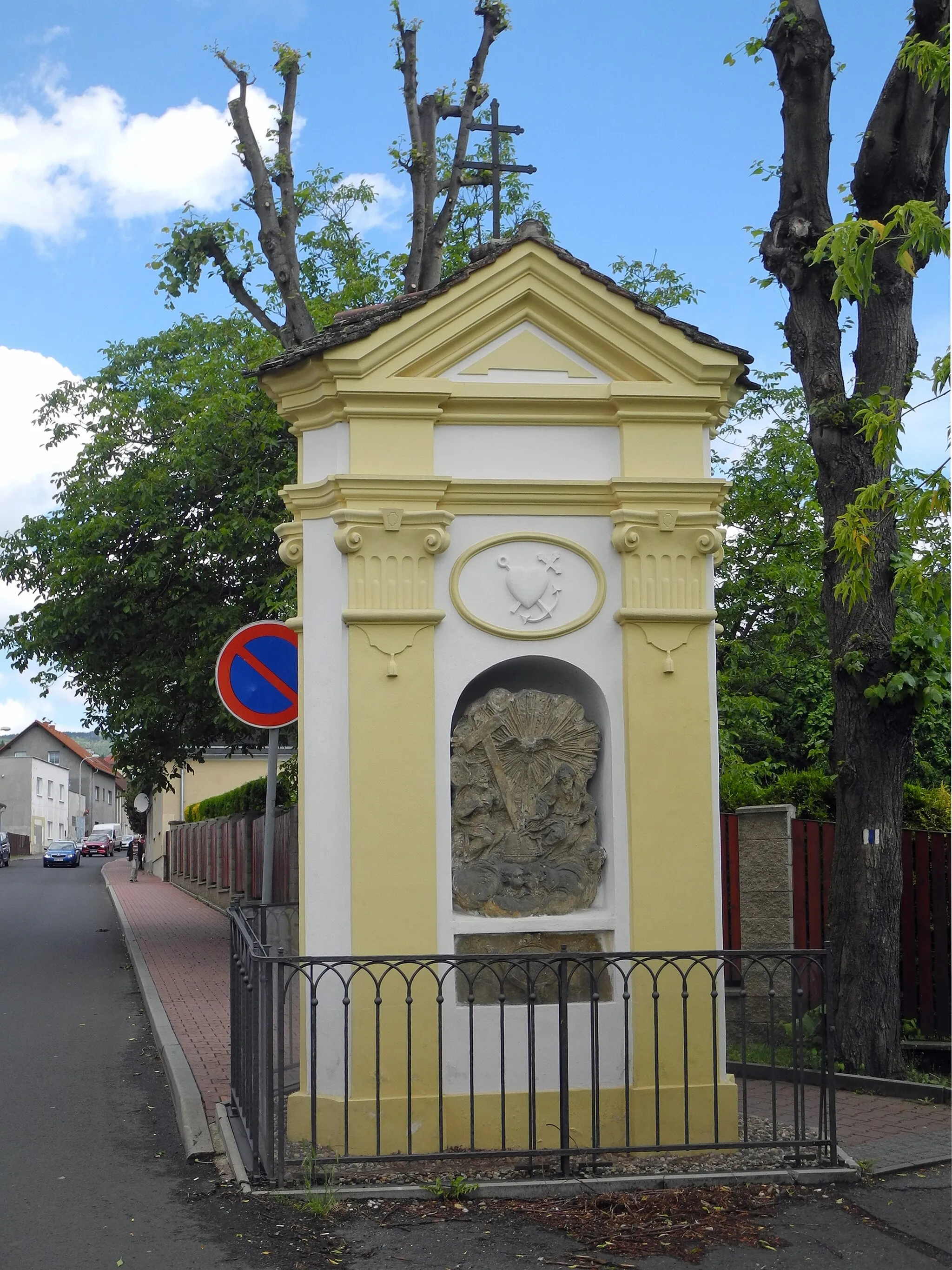 Photo showing: Bildstock (Nischenkapelle) in Eichwald - Dubí, Tovární